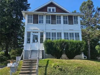Property at 433 Vann Street, Syracuse, NY 13206