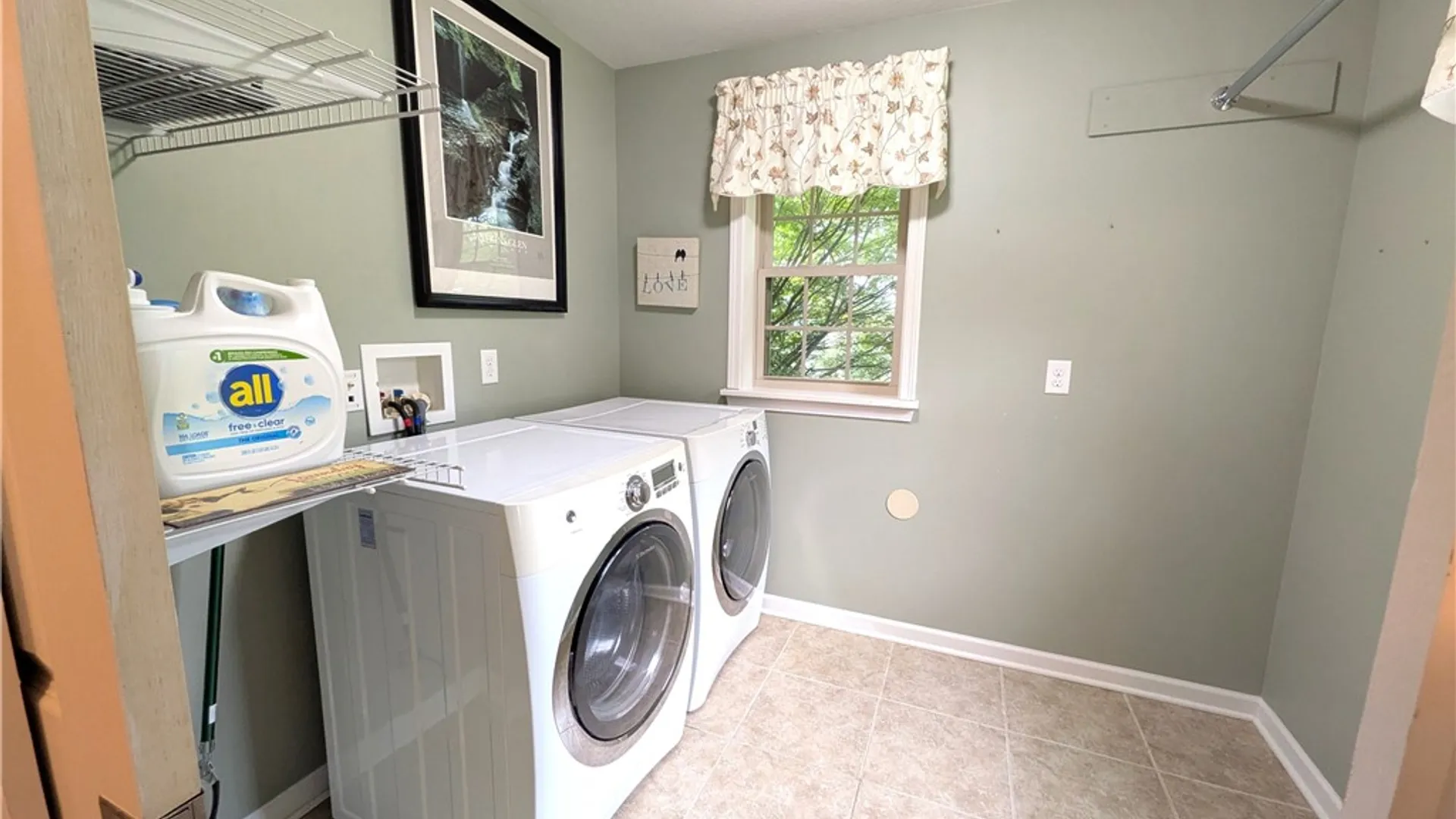 Property at 1 Locke Drive, Pittsford, NY 14534 24