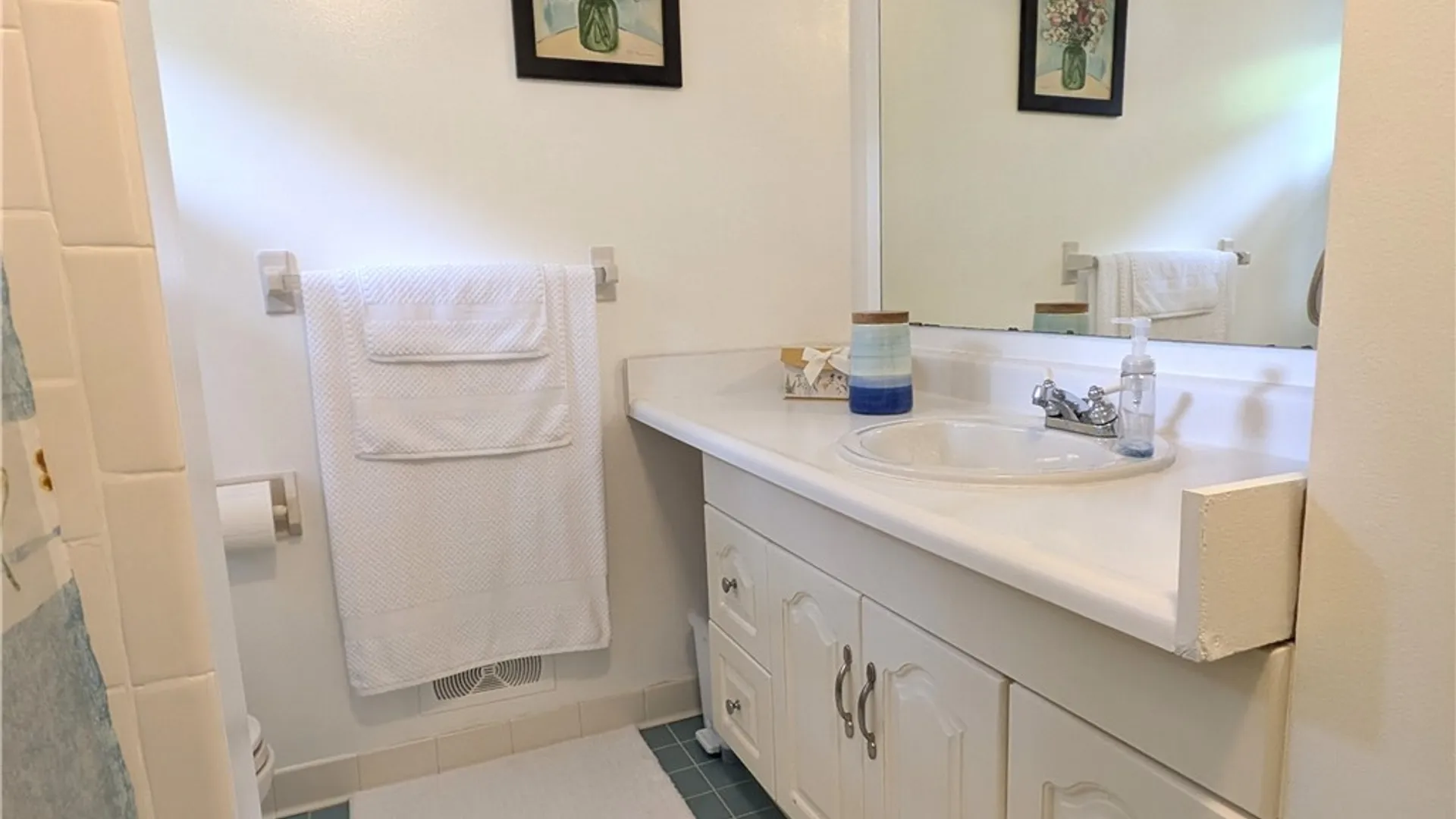 Property at 1 Locke Drive, Pittsford, NY 14534 37