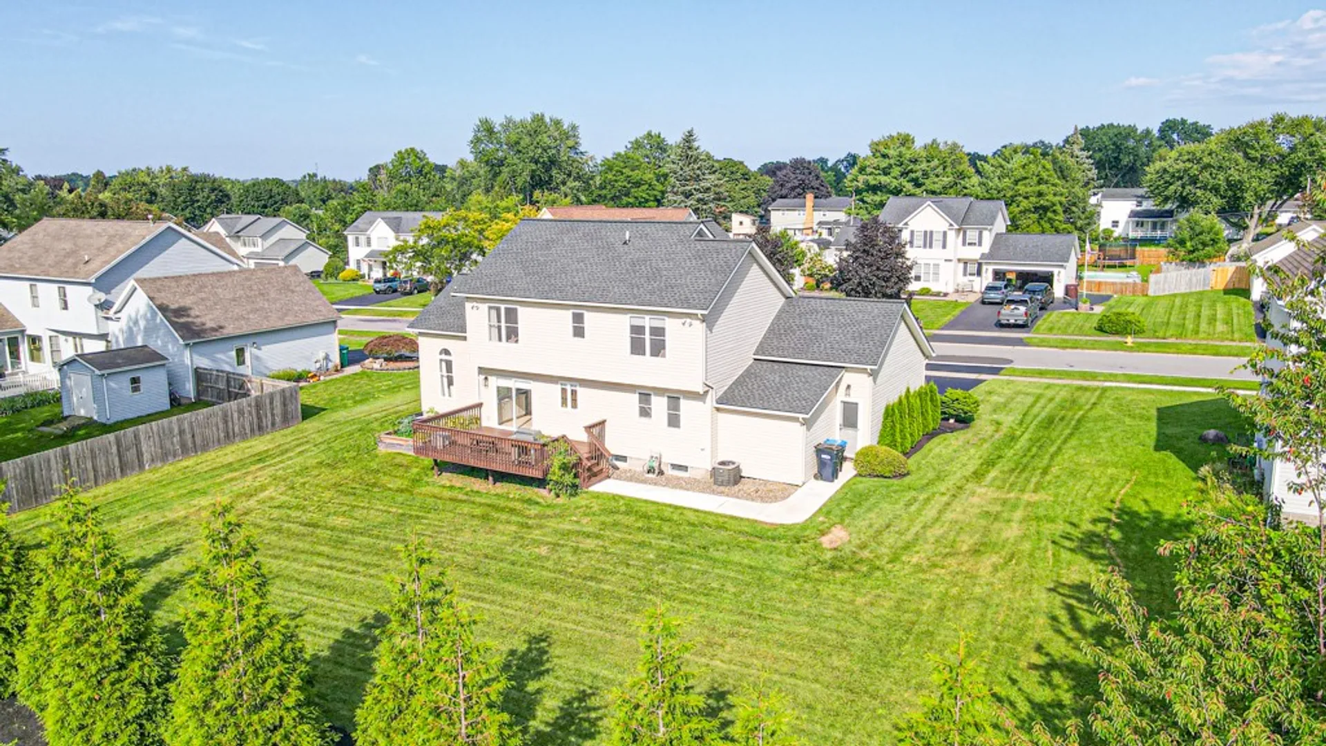 Property at 652 Shorecliff Drive, Greece, NY 14612 32