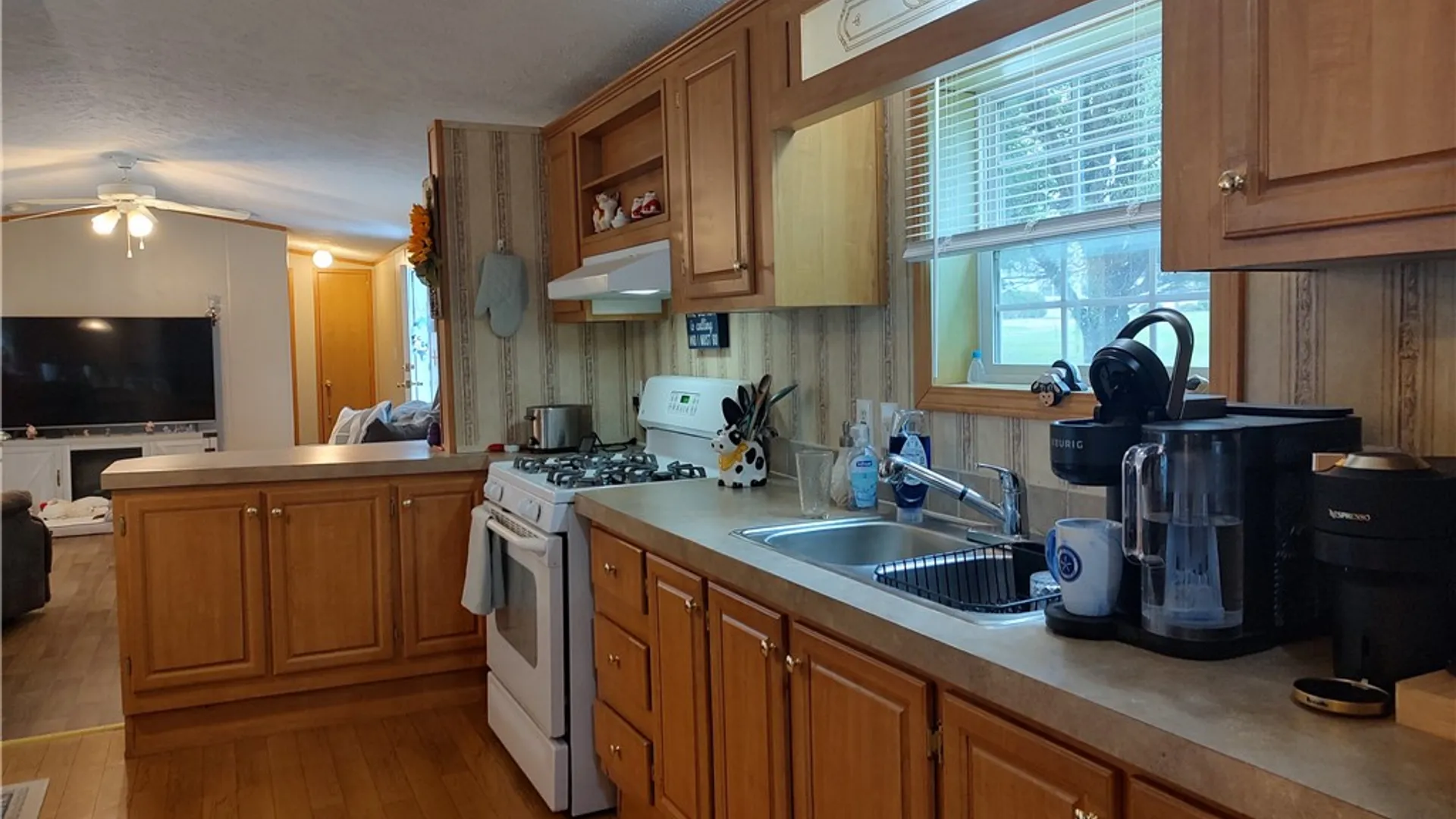 Property at 13 Arrowhead Drive, Fayette, NY 13165 17