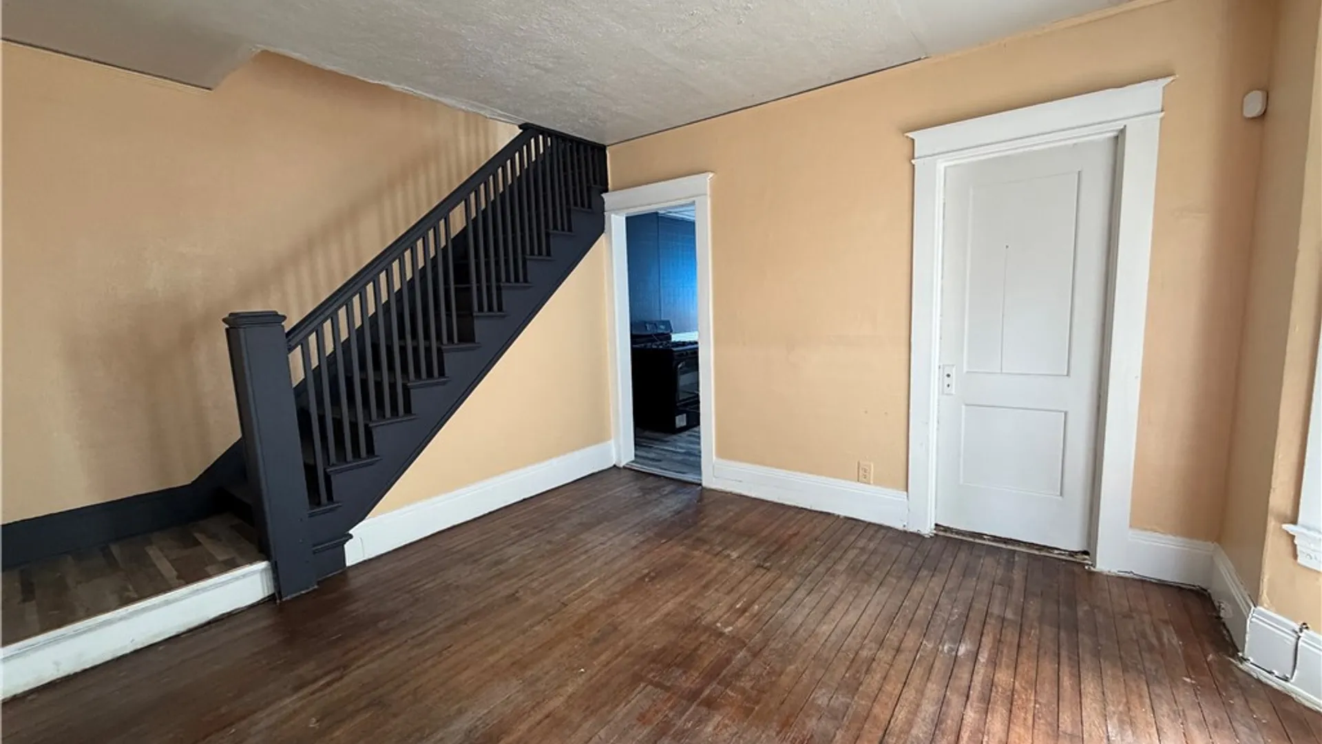 Property at 30-32 Quincy Street, Rochester, NY 14609 5