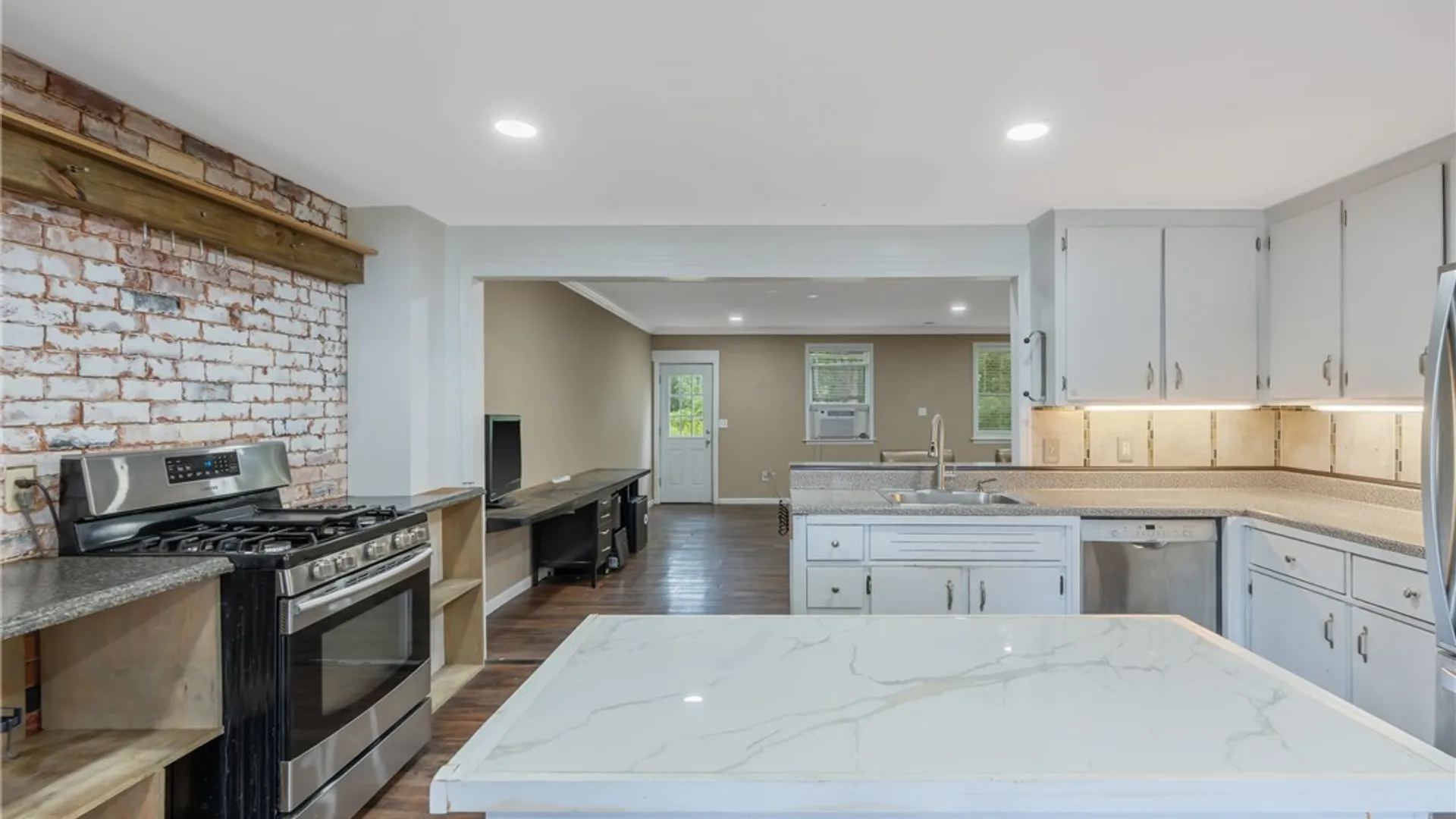 Property at 6406 Mud Mill Road, Cicero, NY 13029 9