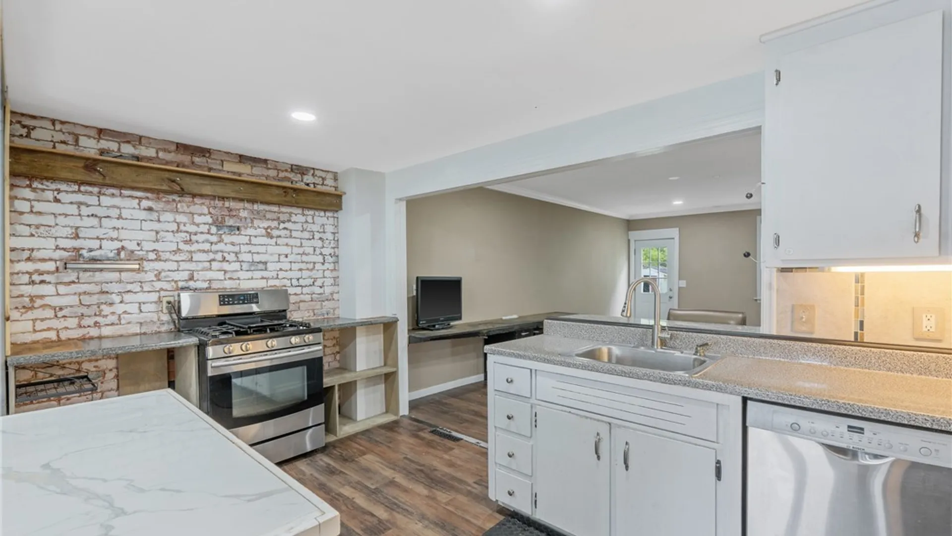 Property at 6406 Mud Mill Road, Cicero, NY 13029 16