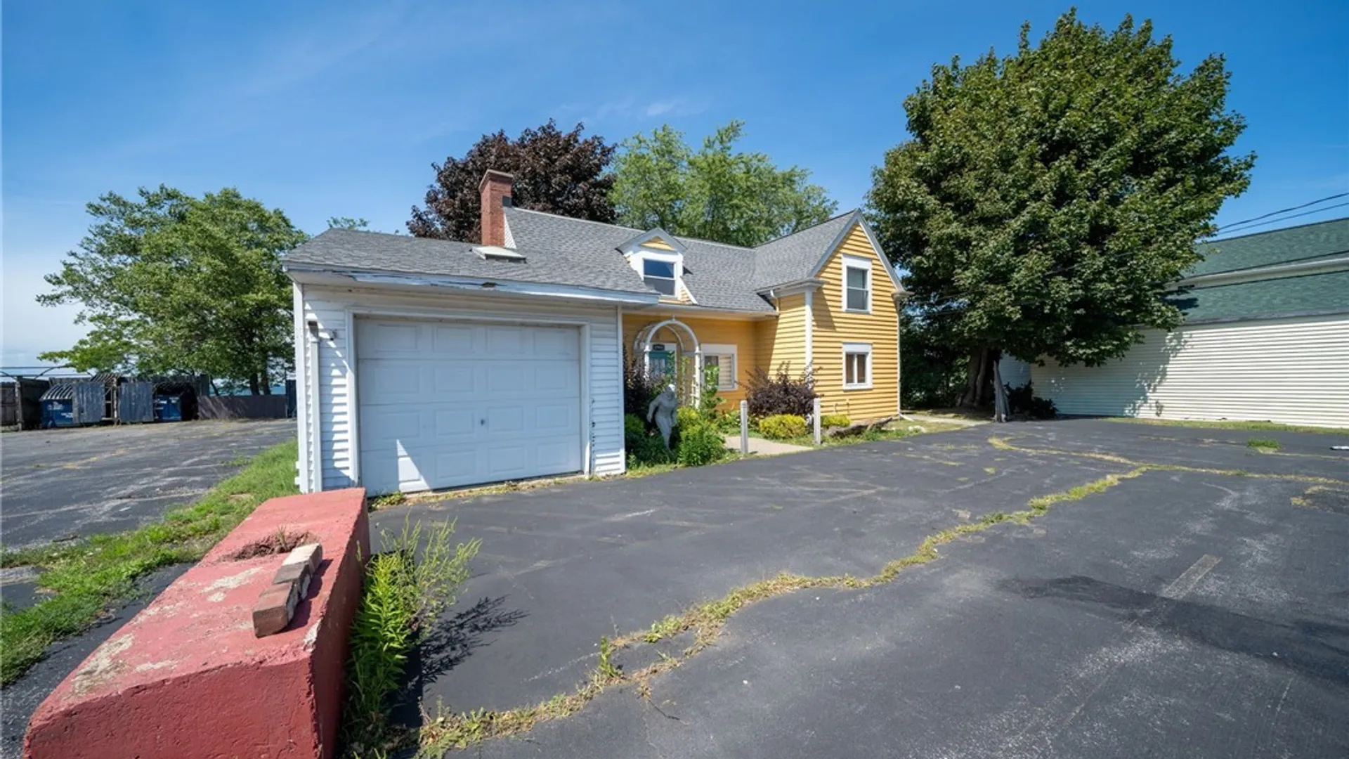 Property at 4904 Lake Shore Road, Hamburg, NY 14075 5