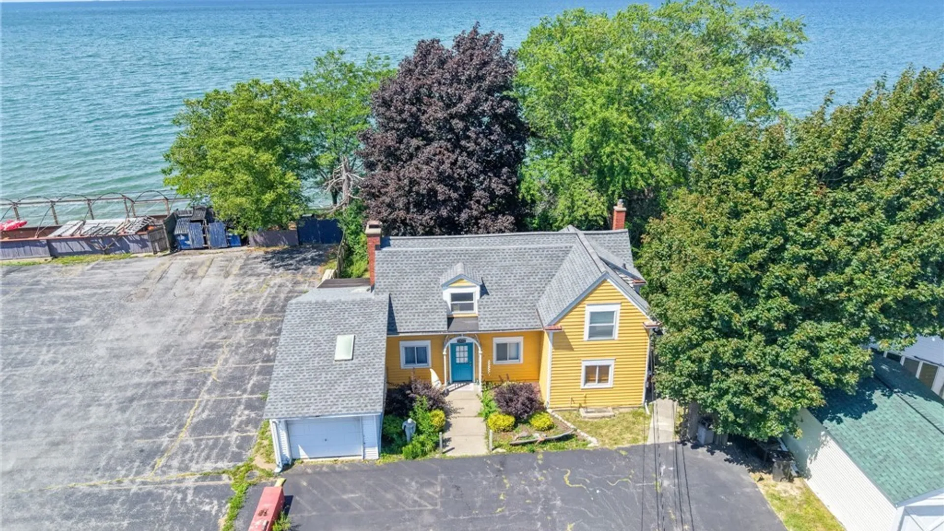 Property at 4904 Lake Shore Road, Hamburg, NY 14075 4