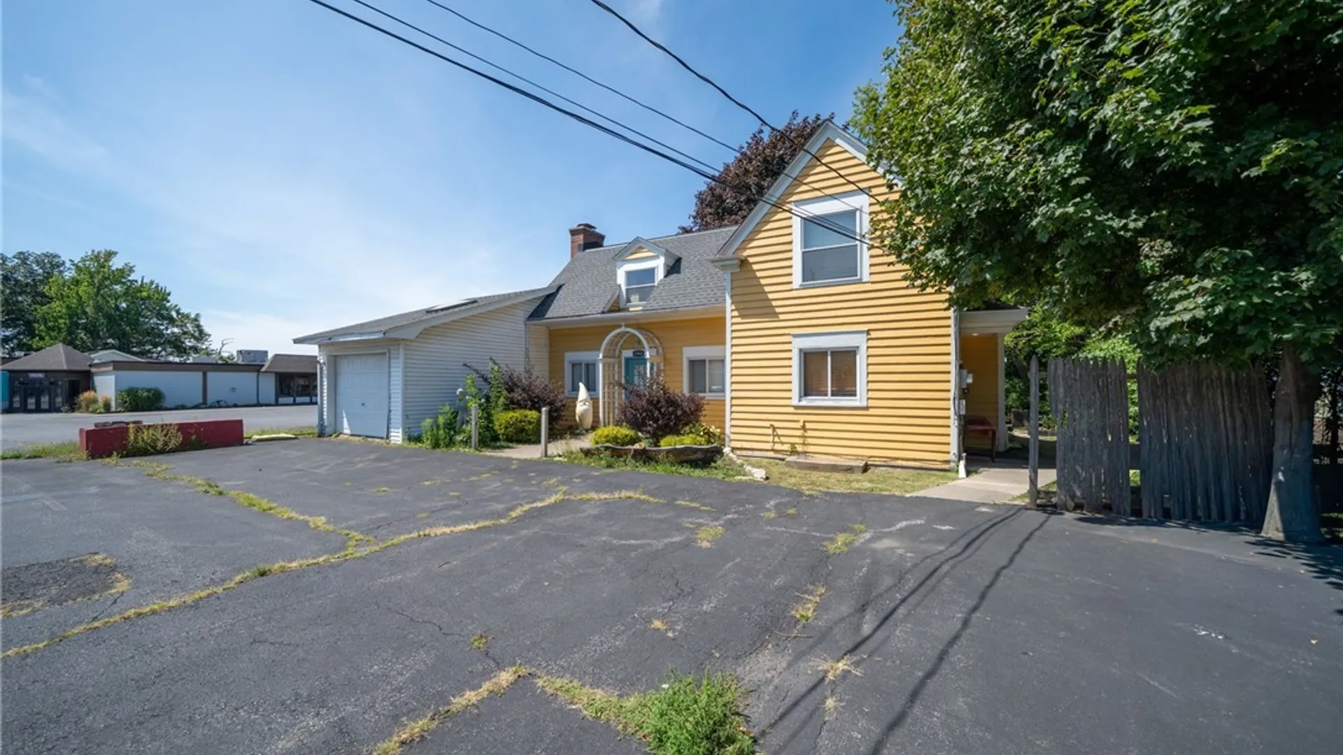 Property at 4904 Lake Shore Road, Hamburg, NY 14075 6