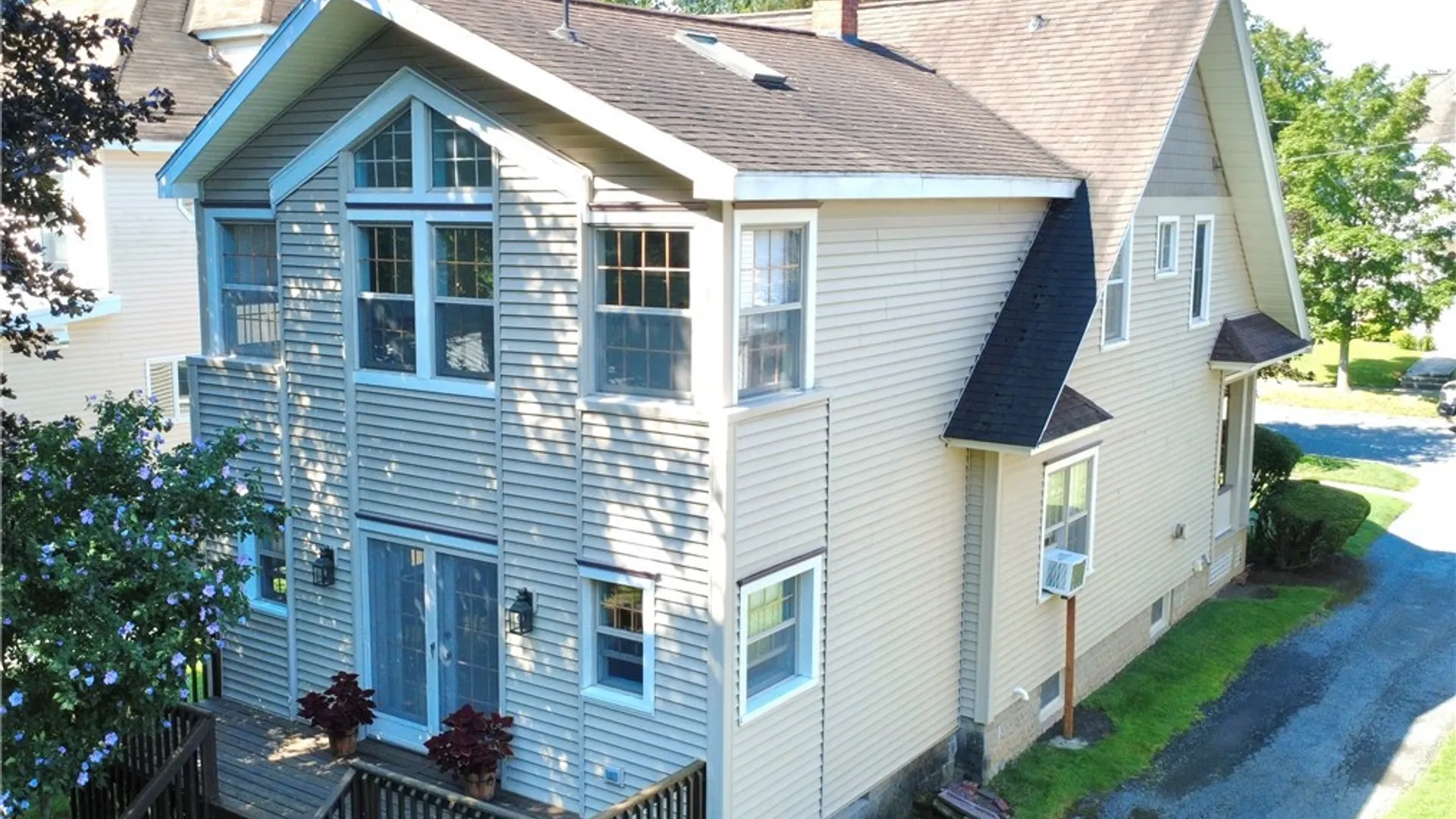 Property at 132 S Hoopes Avenue, Auburn, NY 13021 6