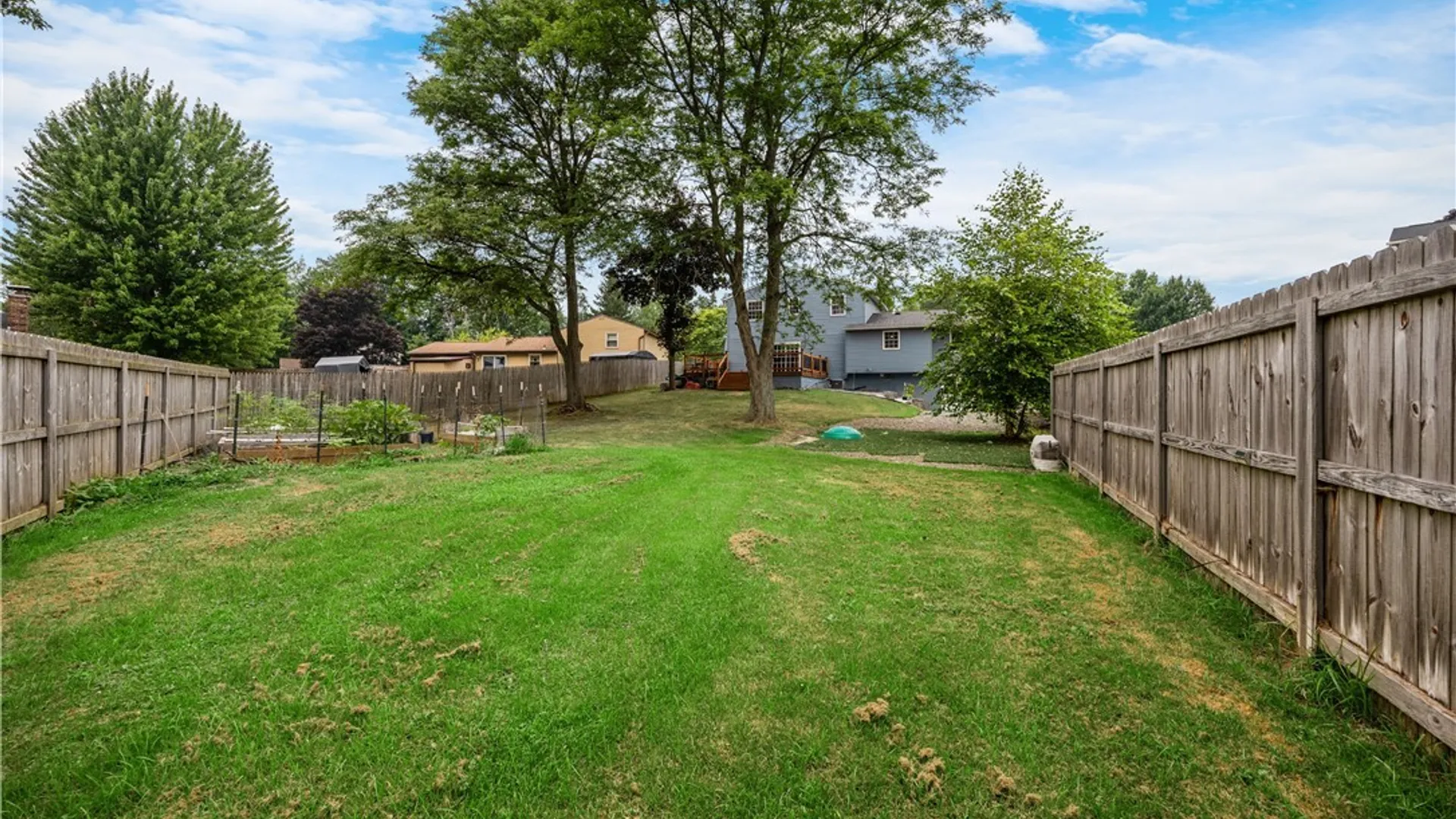 Property at 8060 Spruce Hill Drive, Clay, NY 13041 30
