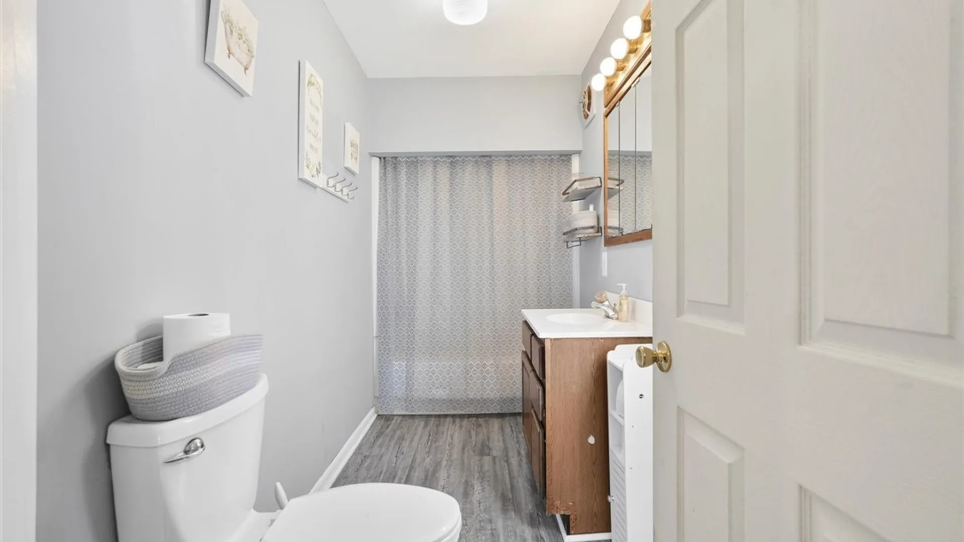 Property at 207 Fulton Avenue, Fulton, NY 13069 17