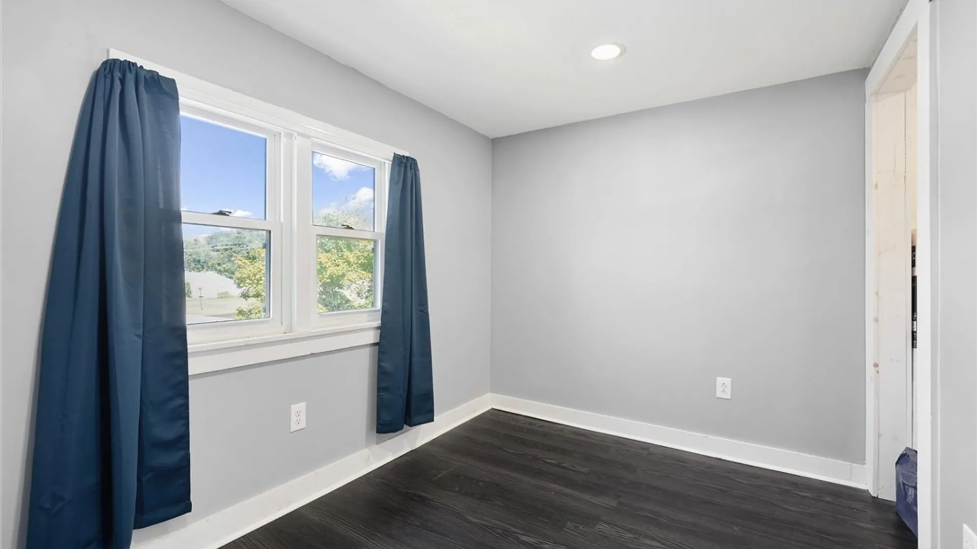 Property at 207 Fulton Avenue, Fulton, NY 13069 21