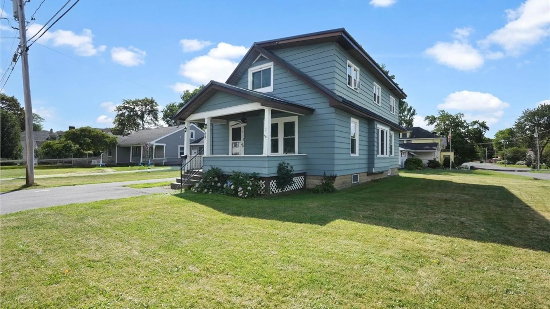 Property at 207 Fulton Avenue, Fulton, NY 13069 4