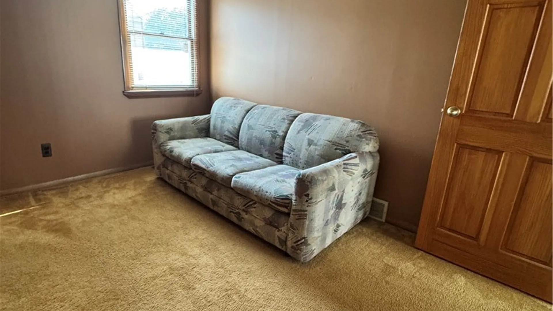 Property at 237 Brookside Drive, West Seneca, NY 14220 22