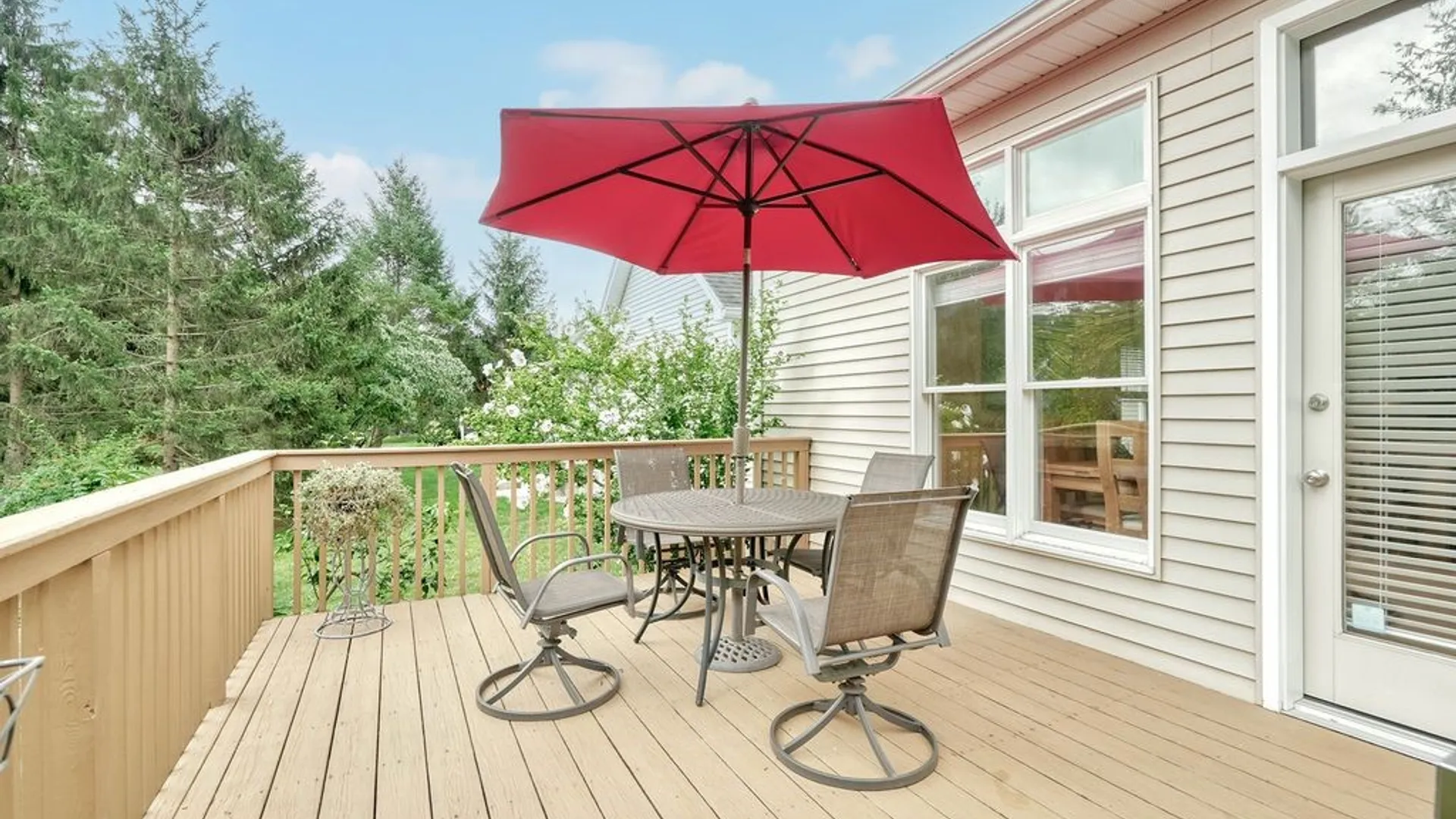 Property at 726 Bel Arbor Trl Trail, Webster, NY 14580 32