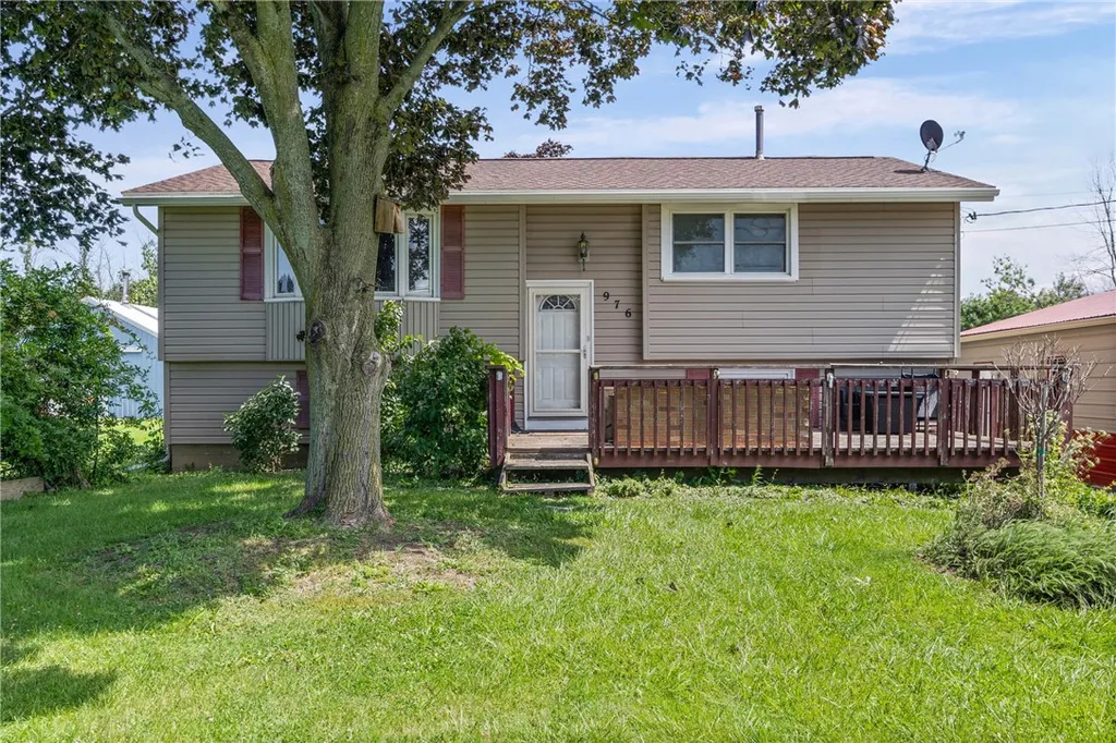 Property at 976 Lake Road West, Hamlin, NY 14464