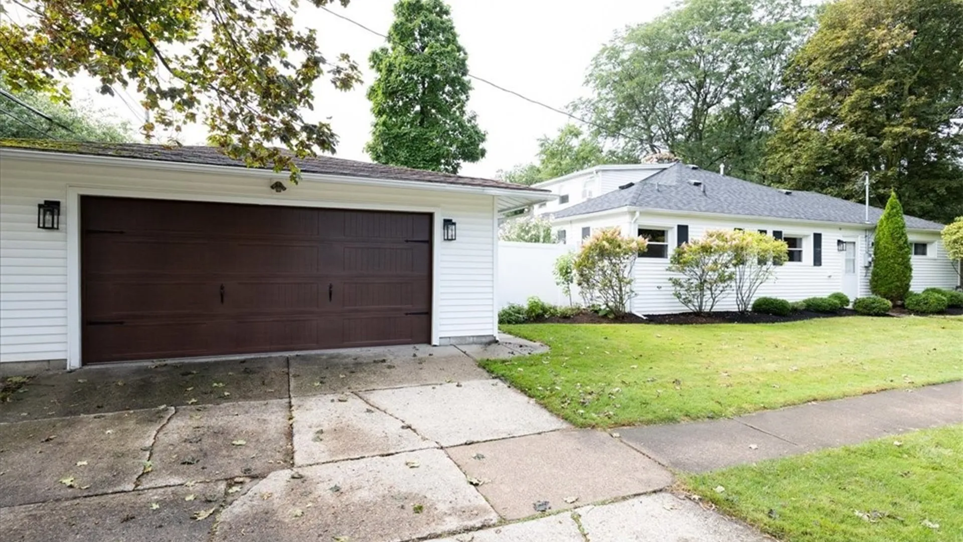 Property at 420 Brantwood Road, Amherst, NY 14226 30