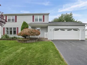 Property at 46 Olde Harbour, Greece, NY 14612