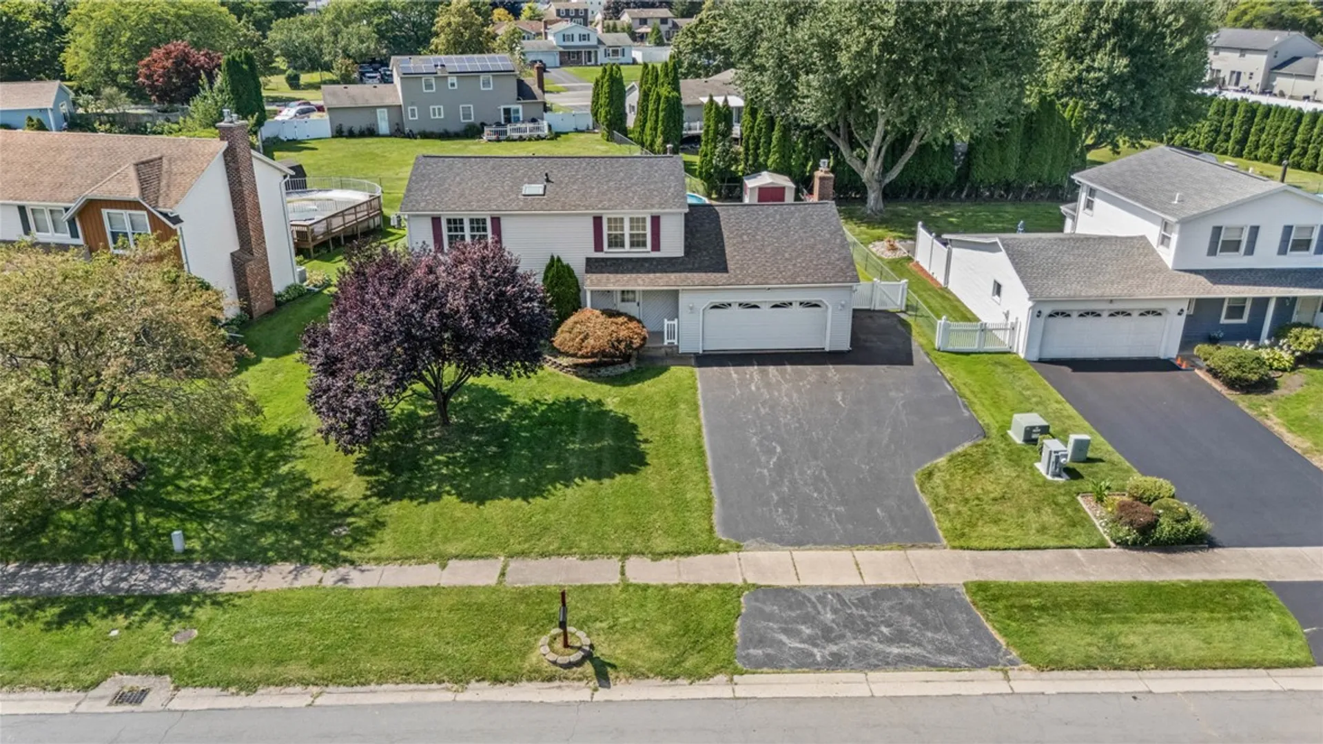 Property at 46 Olde Harbour, Greece, NY 14612 39