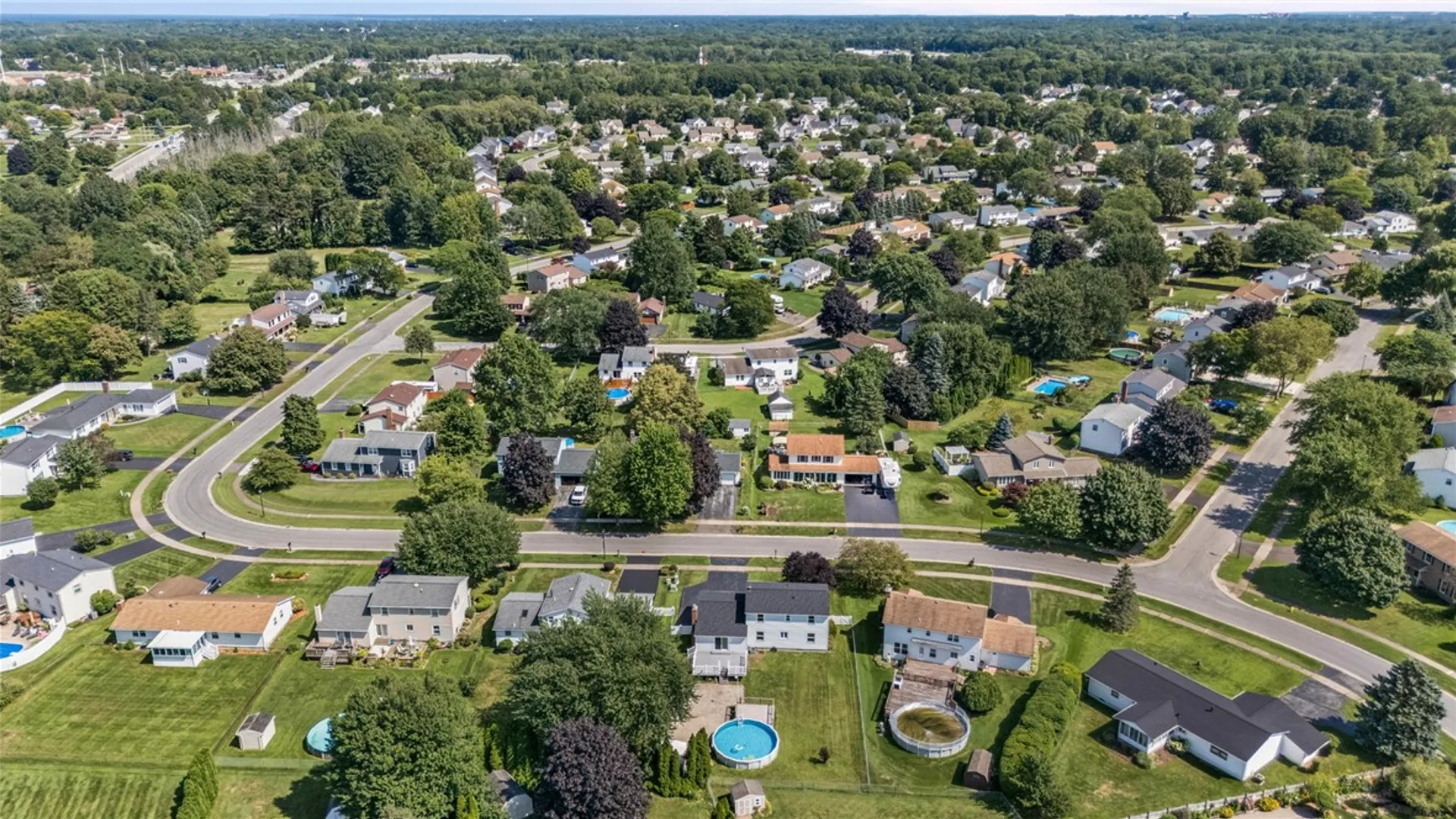 Property at 46 Olde Harbour, Greece, NY 14612 46