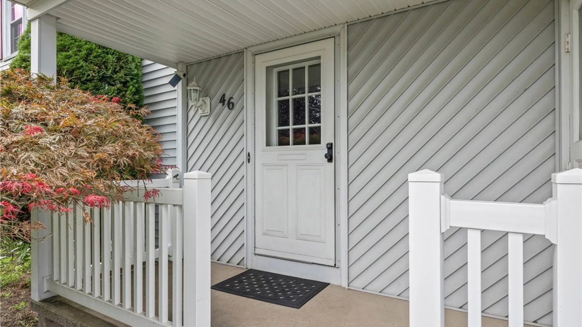 Property at 46 Olde Harbour, Greece, NY 14612 5