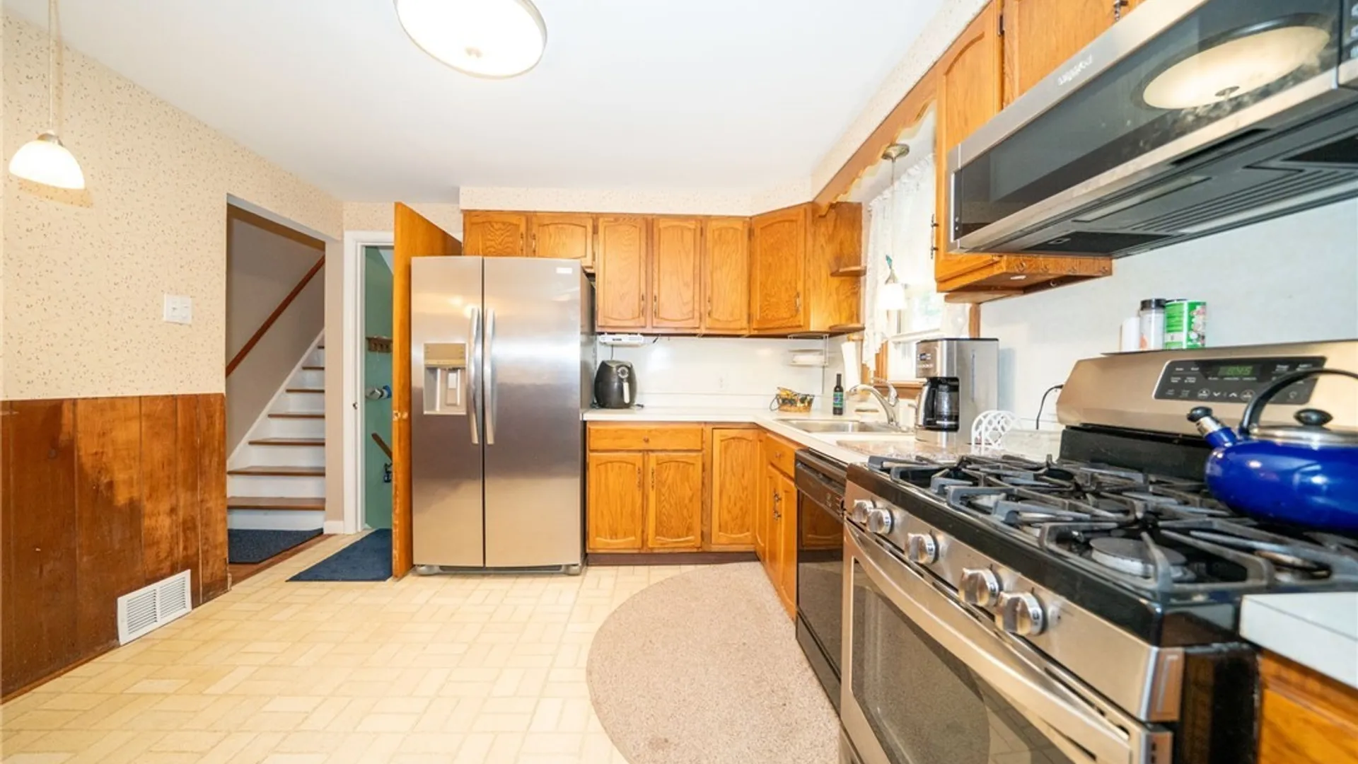 Property at 16 Brookville Court, Tonawanda, NY 14150 15