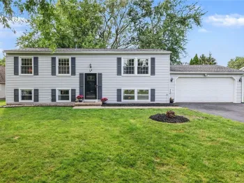 Property at 16 Strussenberg Drive, Parma, NY 14468