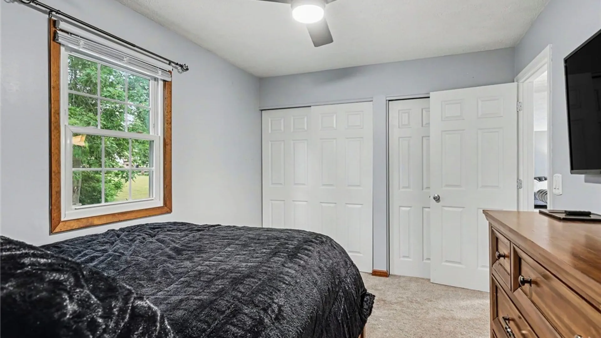 Property at 16 Strussenberg Drive, Parma, NY 14468 13