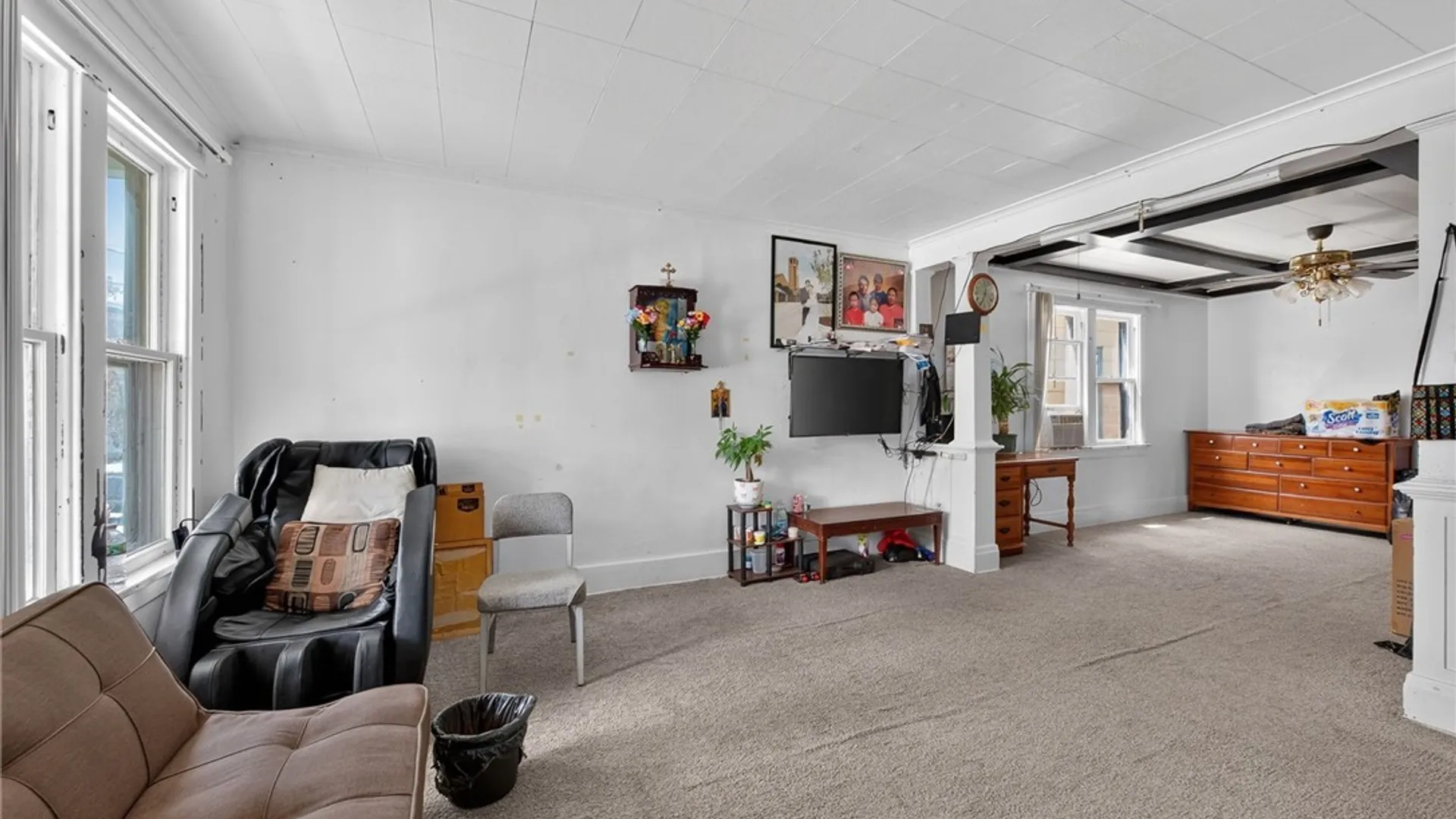 Property at 222 Esser Avenue, Buffalo, NY 14207 6
