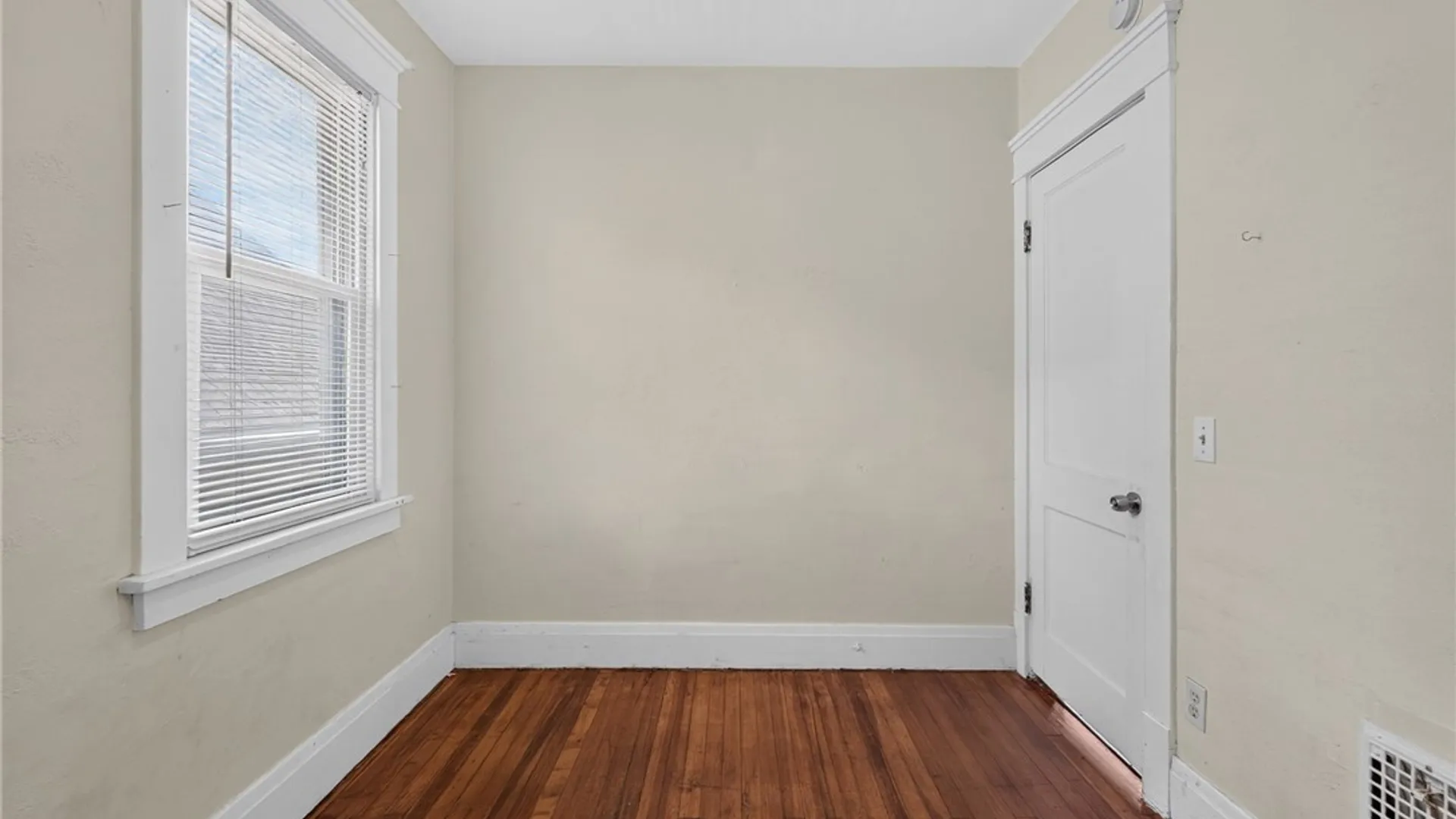Property at 222 Esser Avenue, Buffalo, NY 14207 33