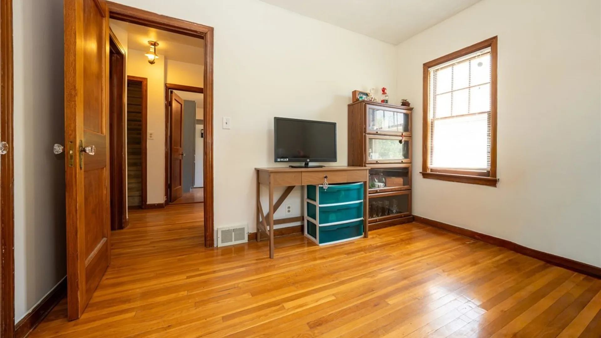 Property at 4 Kent Avenue, Hamburg, NY 14219 20