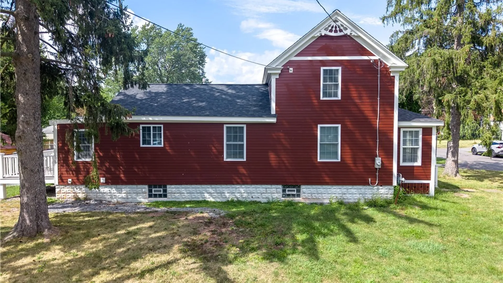 Property at 201 Plymouth Avenue, Salina, NY 13211 3
