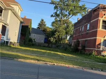 Property at 725 Cedar Avenue, Niagara Falls, NY 14301