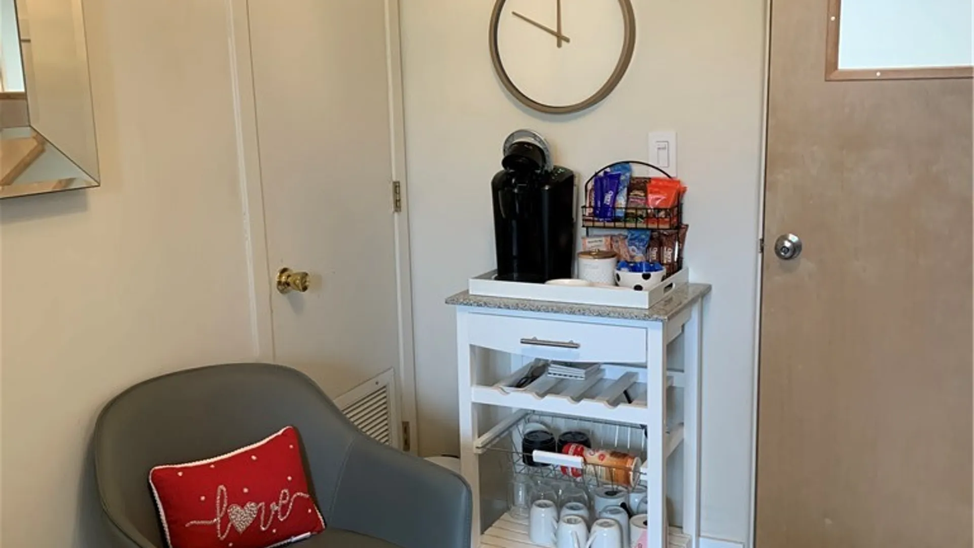 Property at 233  #2 Alexander Street, Rochester, NY 14607 8