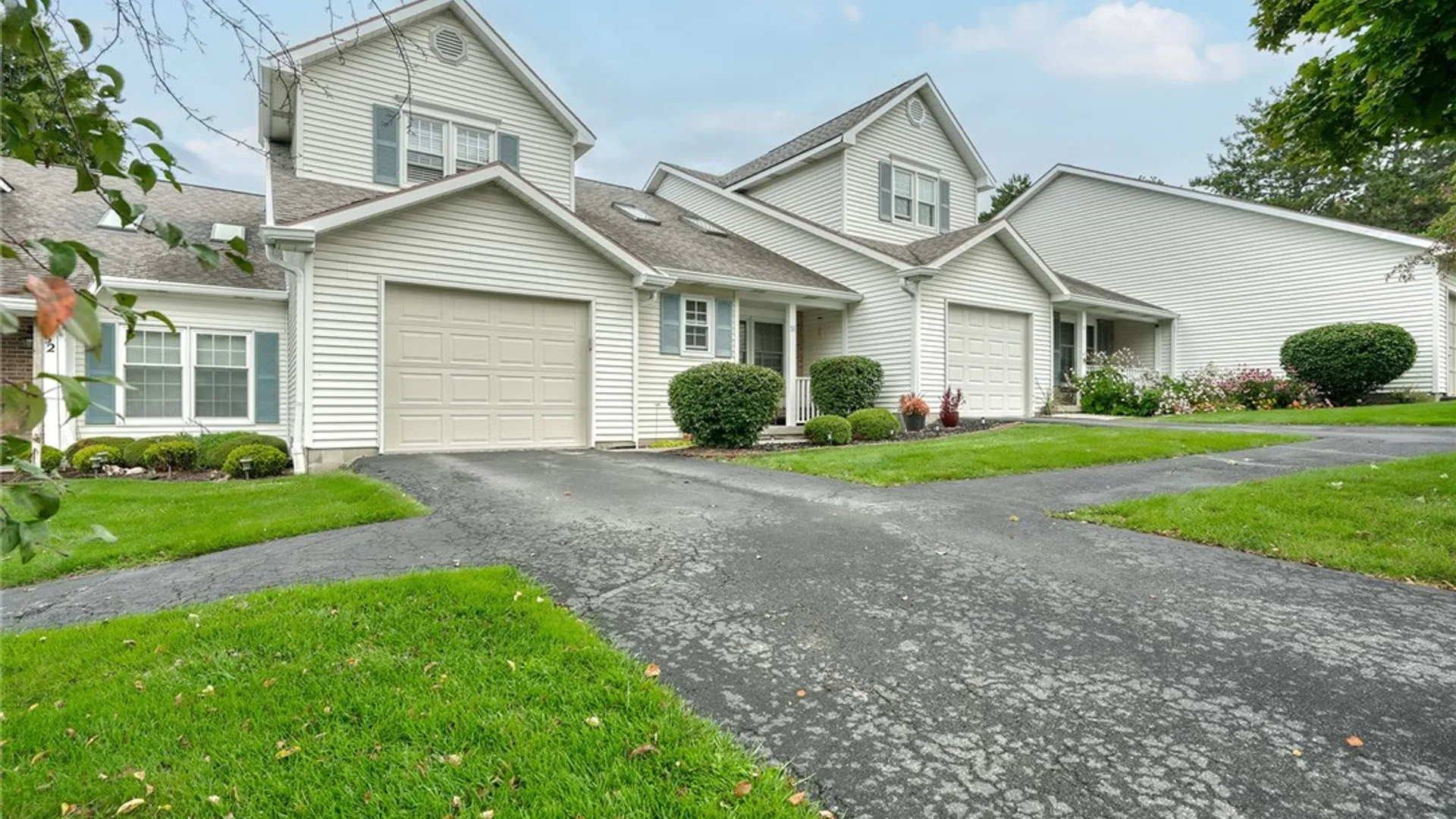 Property at 53 Sleepy Hollow, Chili, NY 14624 3