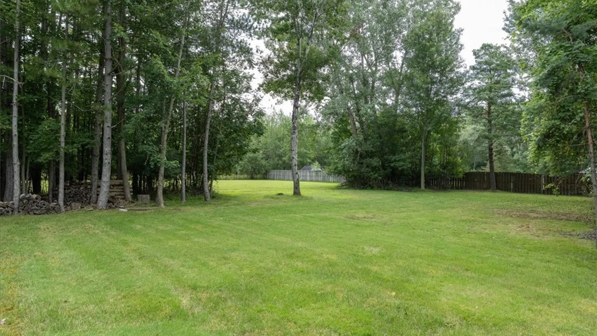 Property at 43 E Pinelake Drive, Amherst, NY 14221 47