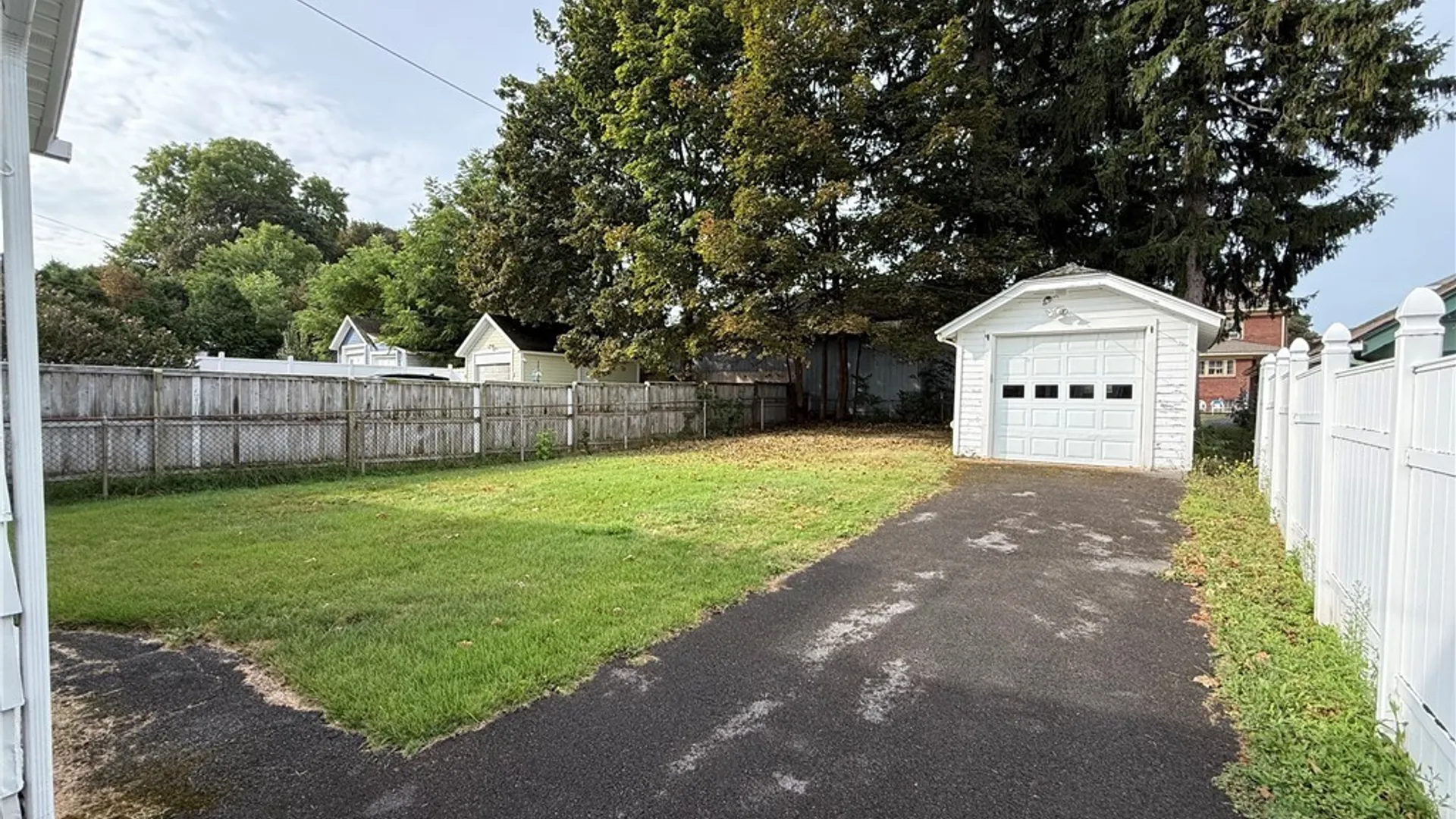 Property at 245 Dale Street, Syracuse, NY 13208 28