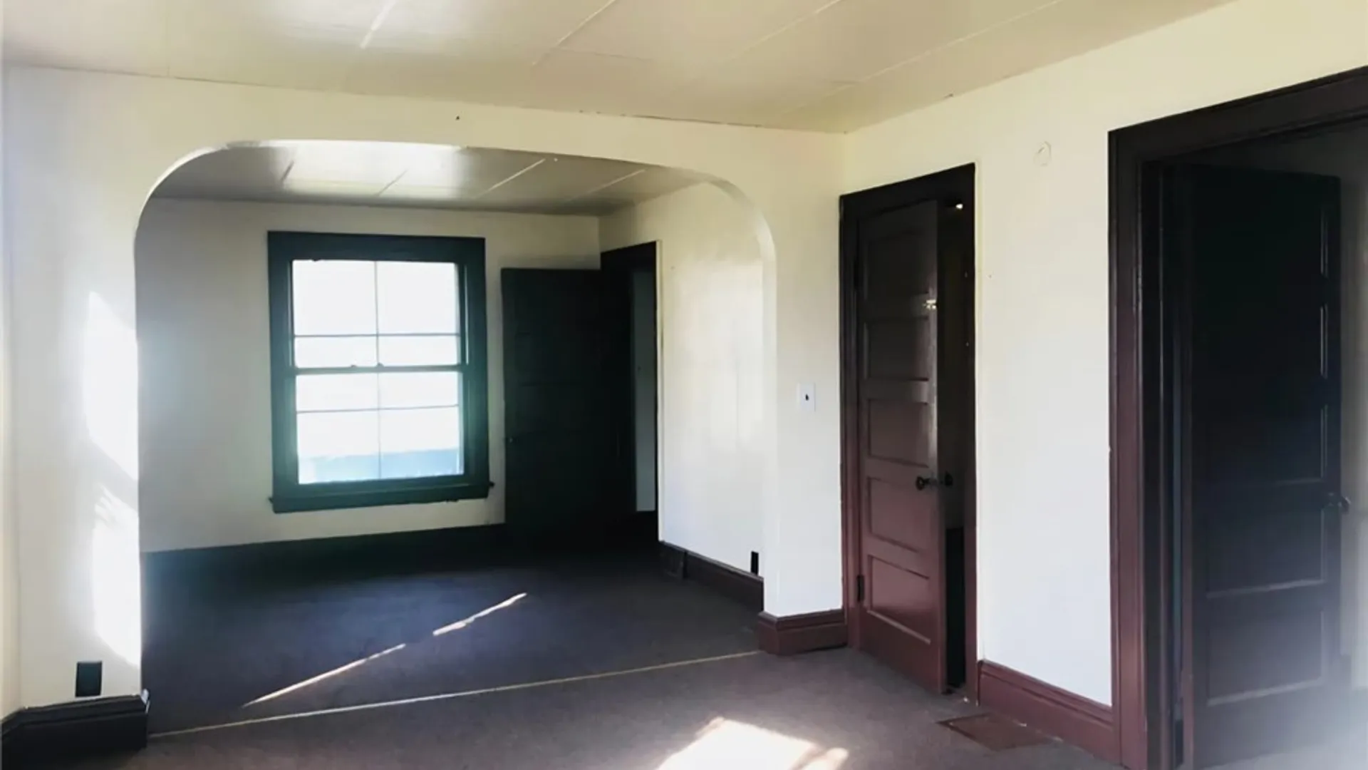 Property at 613 Goodyear Avenue, Buffalo, NY 14211 4