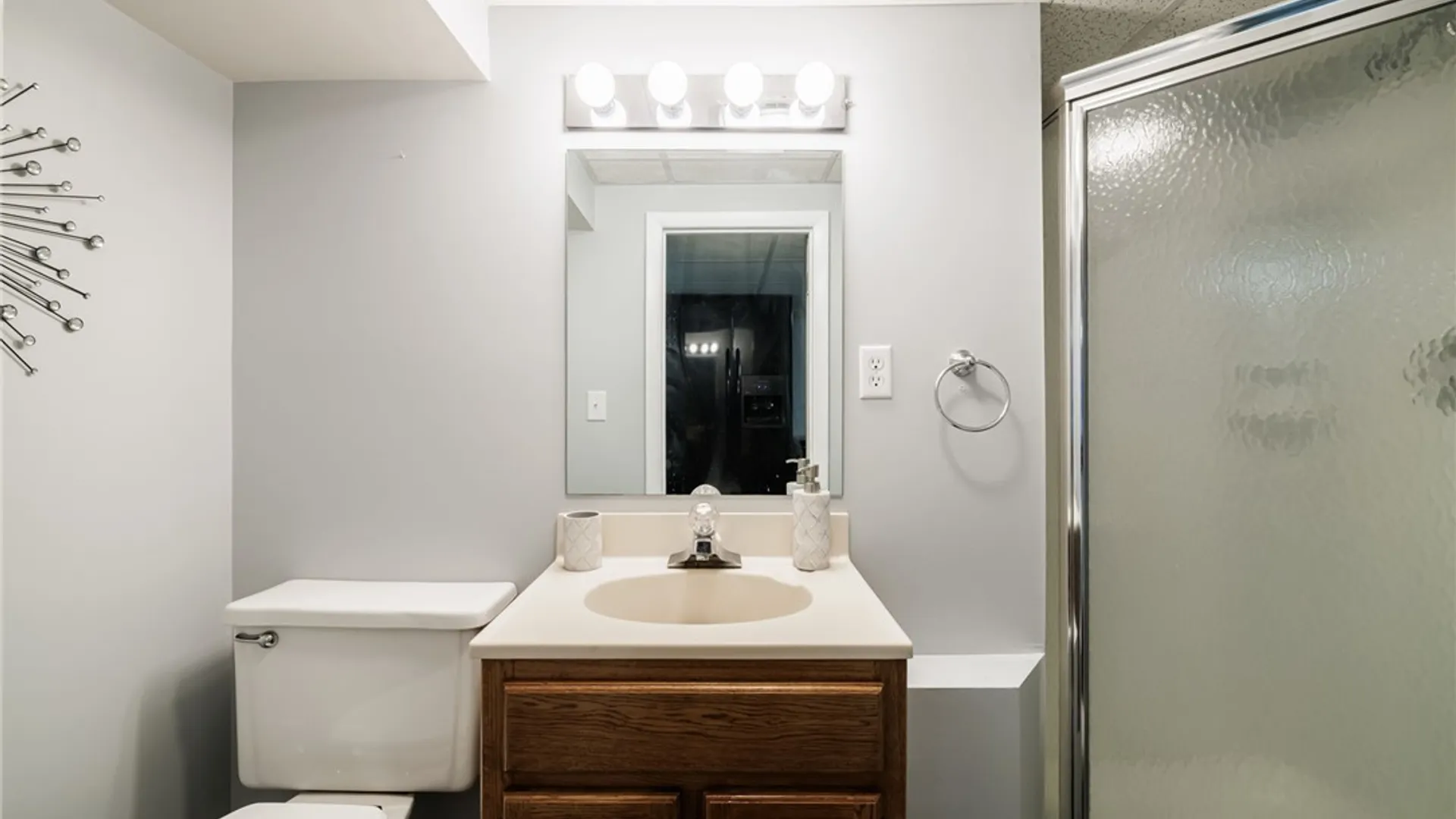 Property at 20 Olivia Circle, Greece, NY 14626 18