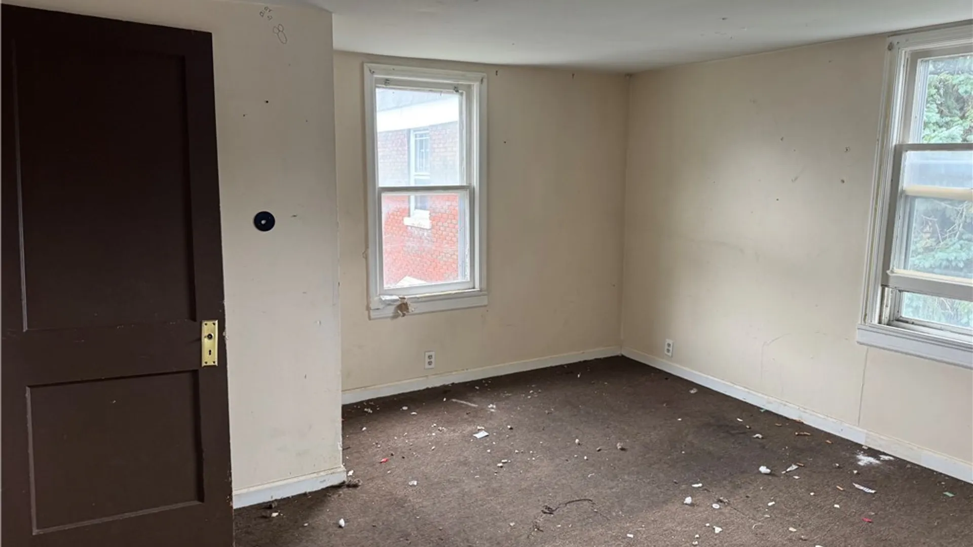 Property at 2405 Michigan Avenue, Niagara Falls, NY 14305 4