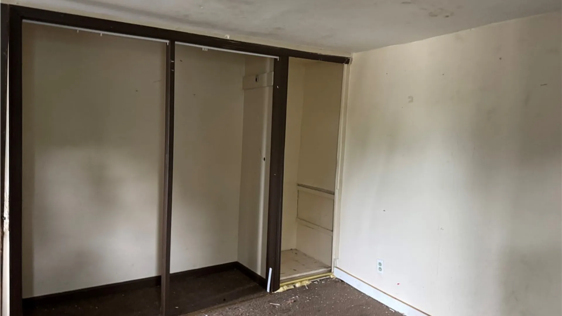 Property at 2405 Michigan Avenue, Niagara Falls, NY 14305 7