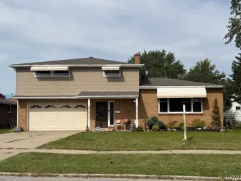 Property at 138 N Creek Drive, Cheektowaga, NY 14225