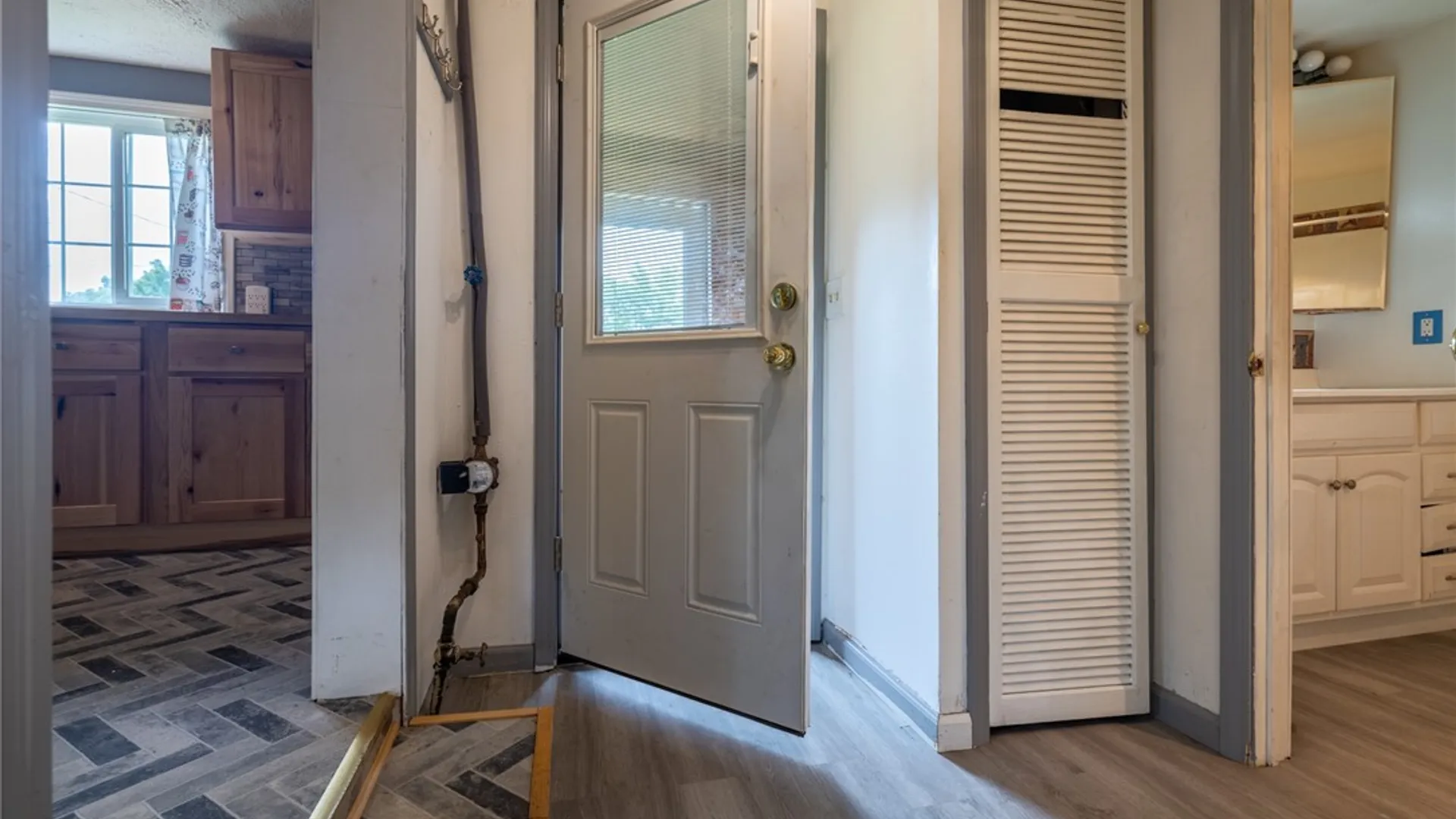 Property at 154 Norwood Avenue, Gates, NY 14606 24