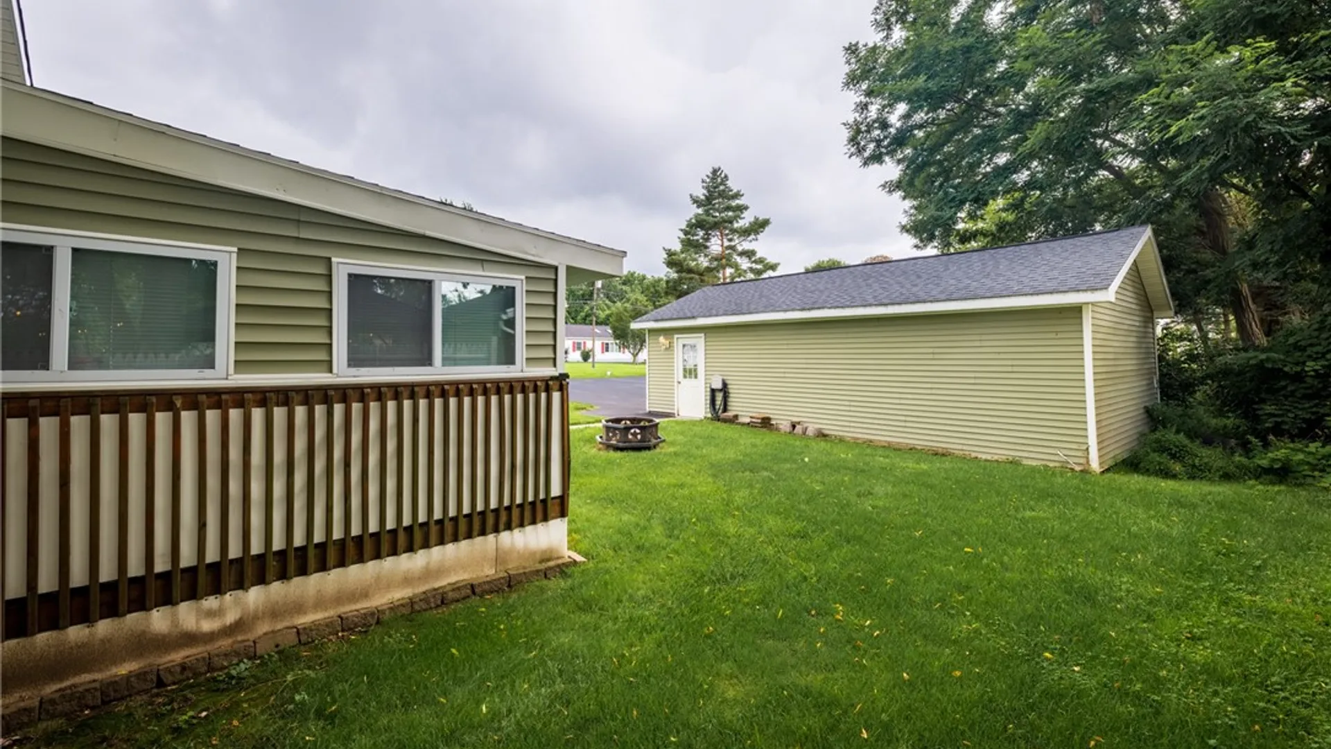 Property at 154 Norwood Avenue, Gates, NY 14606 35