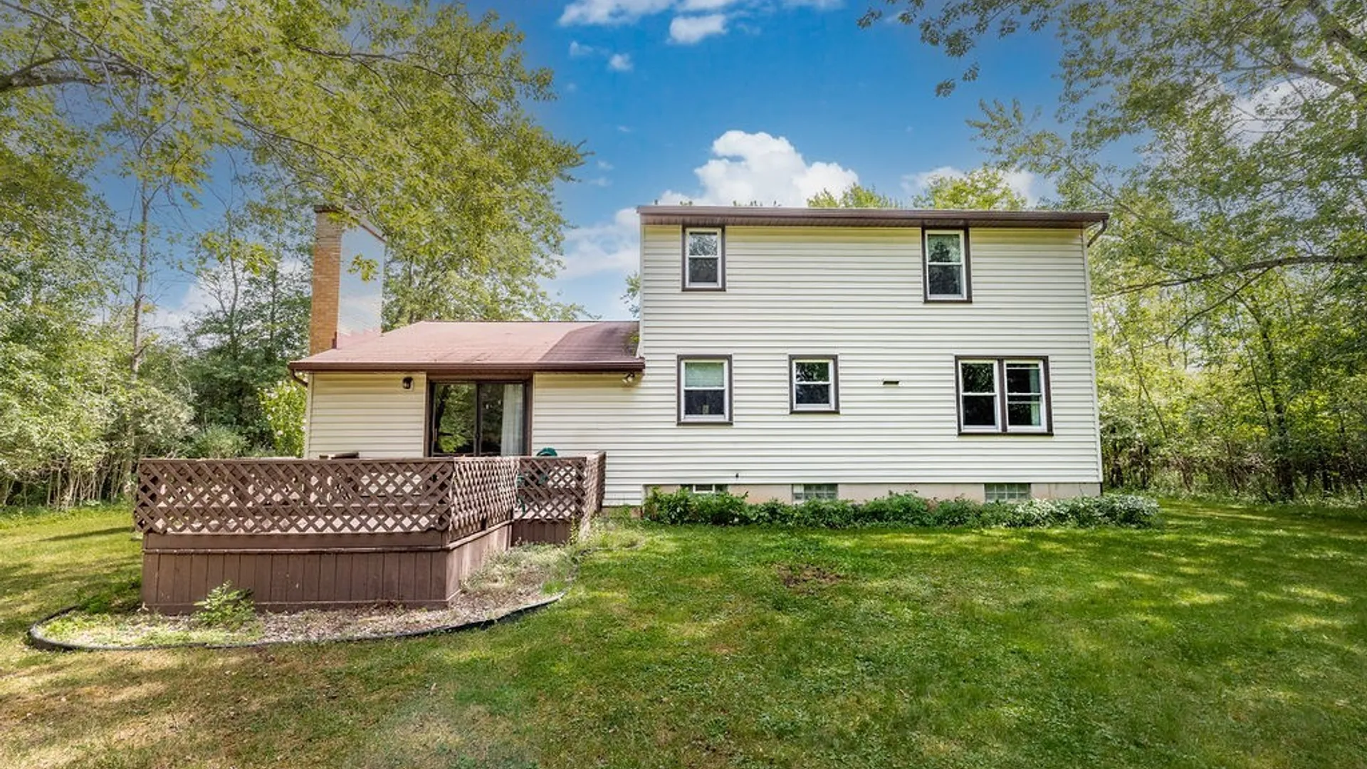 Property at 868 Alt Boulevard, Grand Island, NY 14072 4