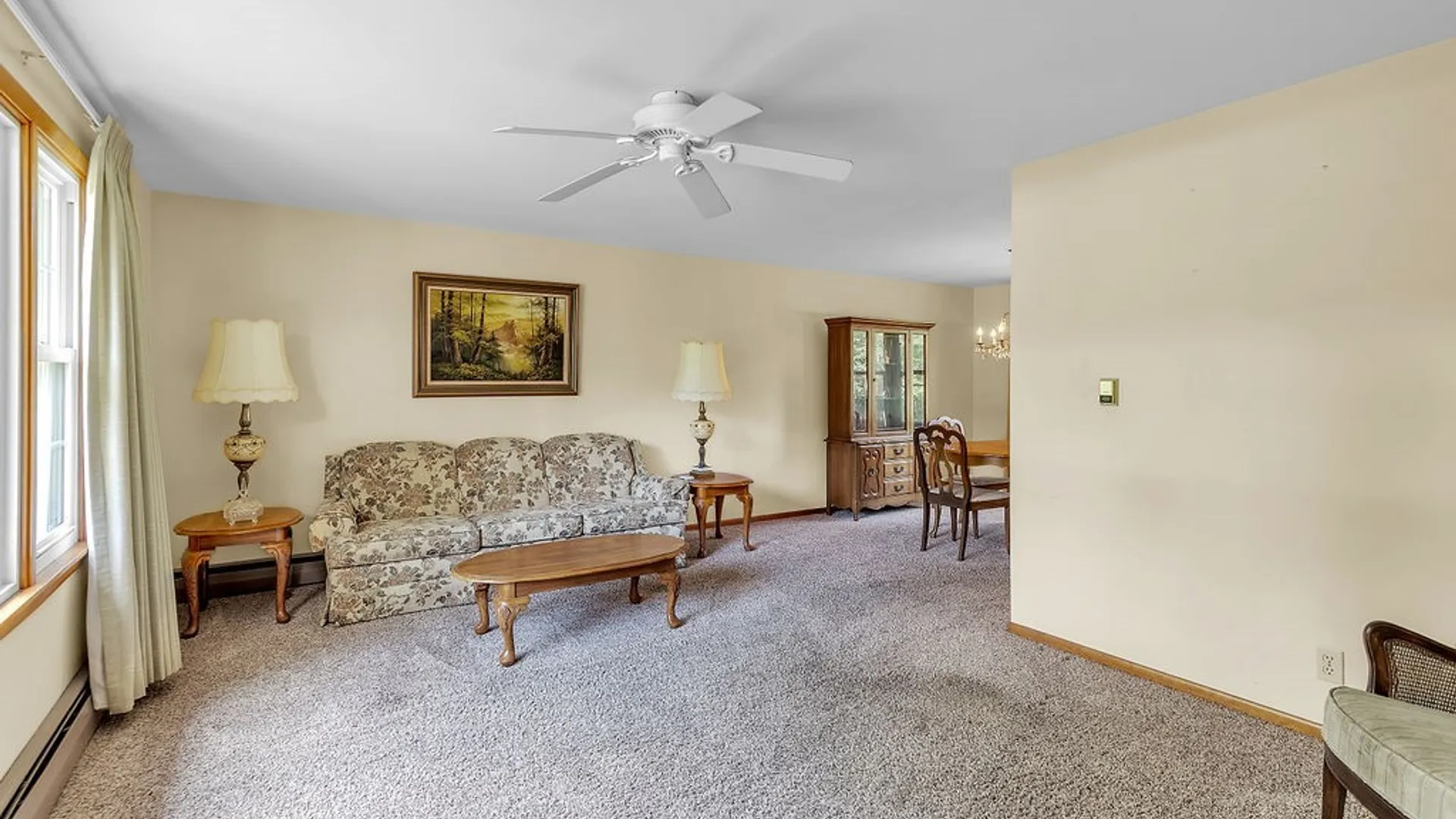 Property at 868 Alt Boulevard, Grand Island, NY 14072 9