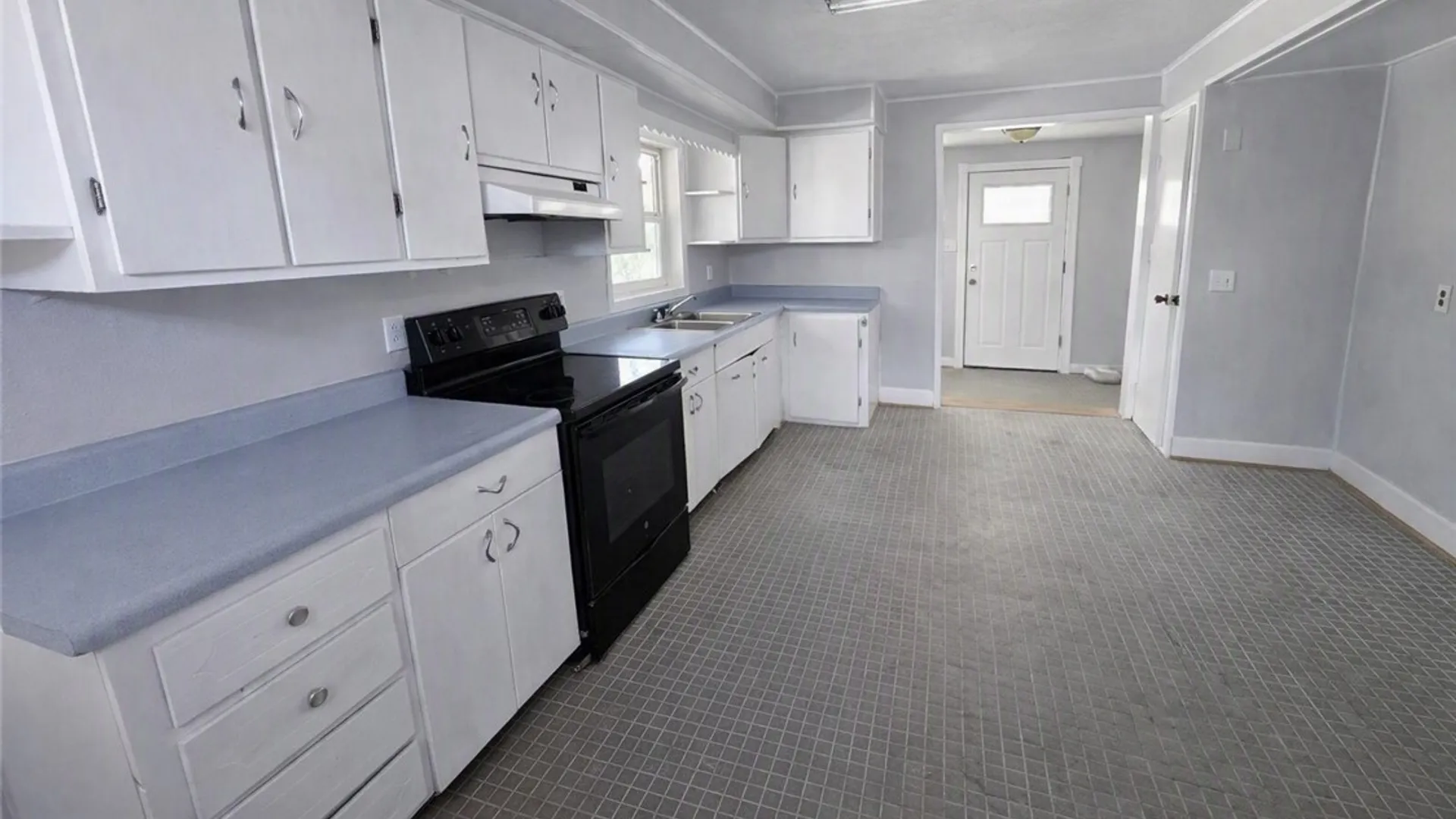 Property at 19 Grove Avenue, Auburn, NY 13021 8