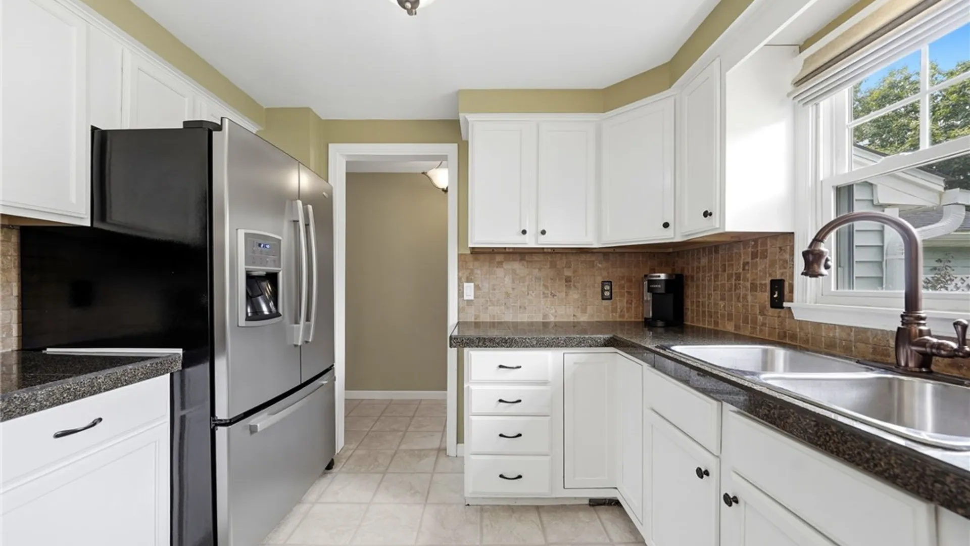 Property at 9 Partridge Walk, Lancaster, NY 14086 9