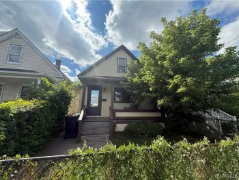 Property at 534 20th Street, Niagara Falls, NY 14301