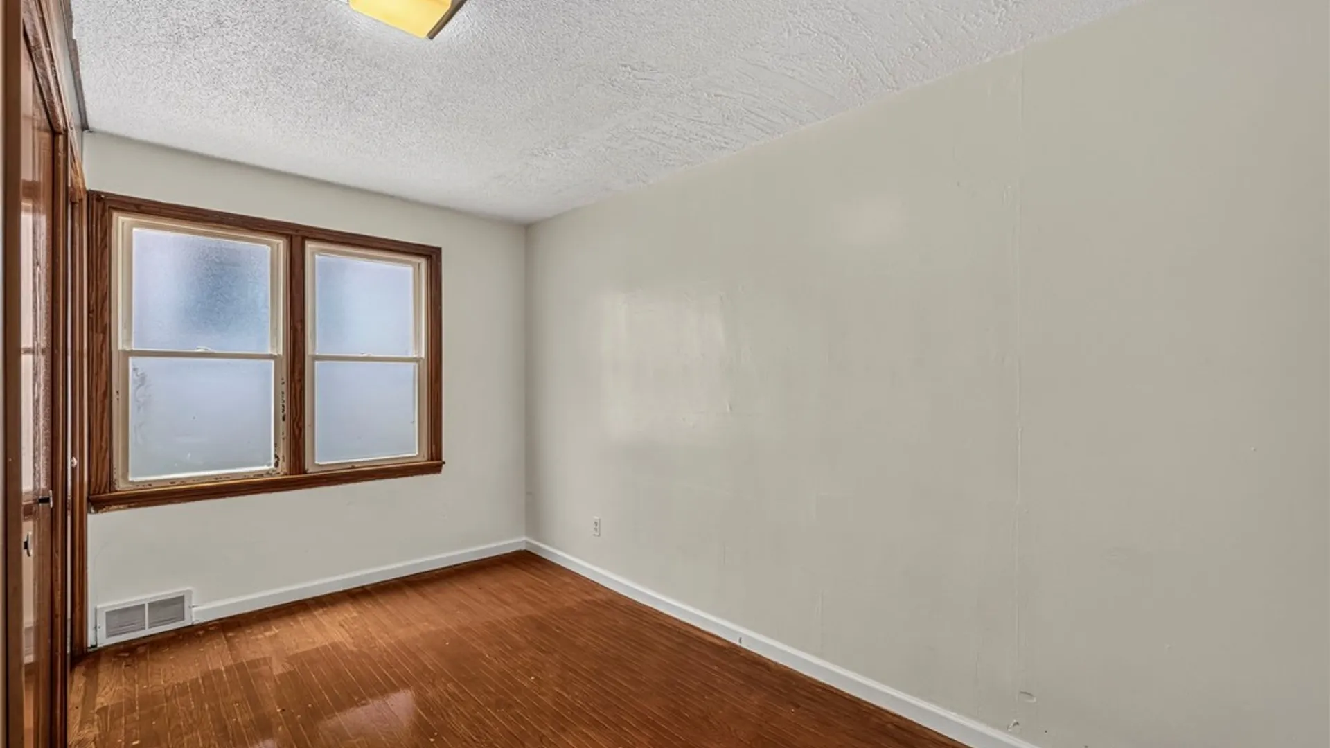 Property at 157 Woodell Avenue, Cheektowaga, NY 14211 18