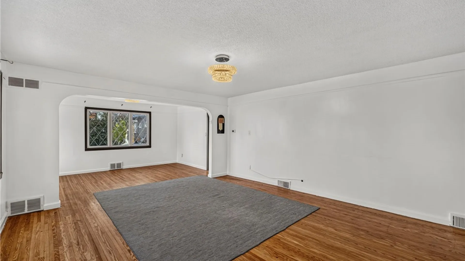 Property at 157 Woodell Avenue, Cheektowaga, NY 14211 6